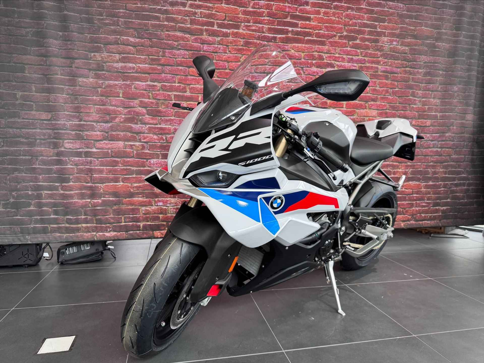 BMW S 1000 RR - 2/15