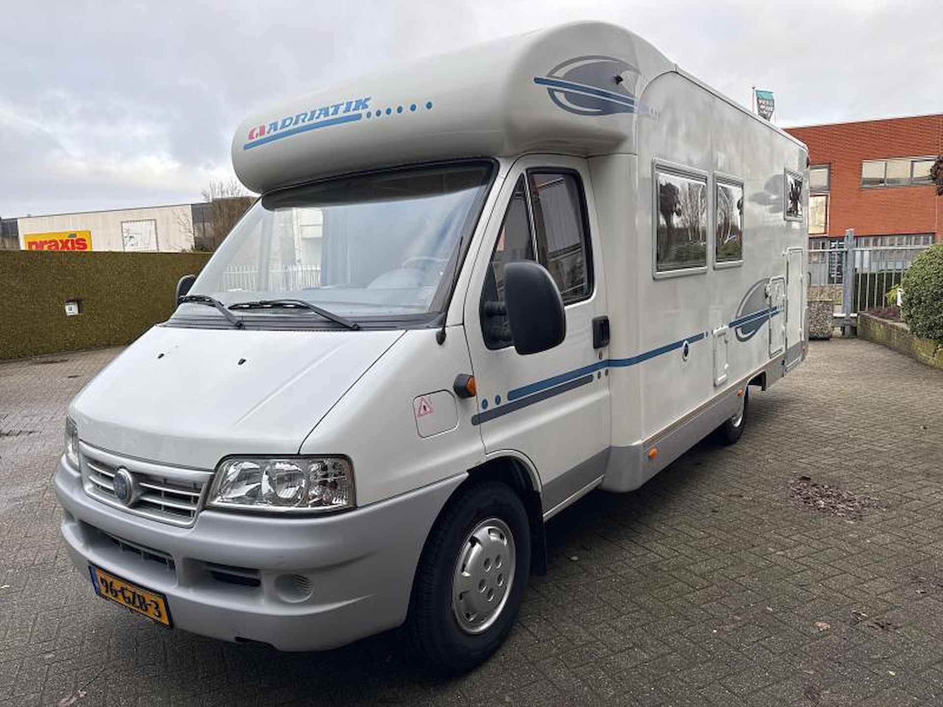 Adriatik Coral 660 SL Enkele bedden, Airco - 5/25