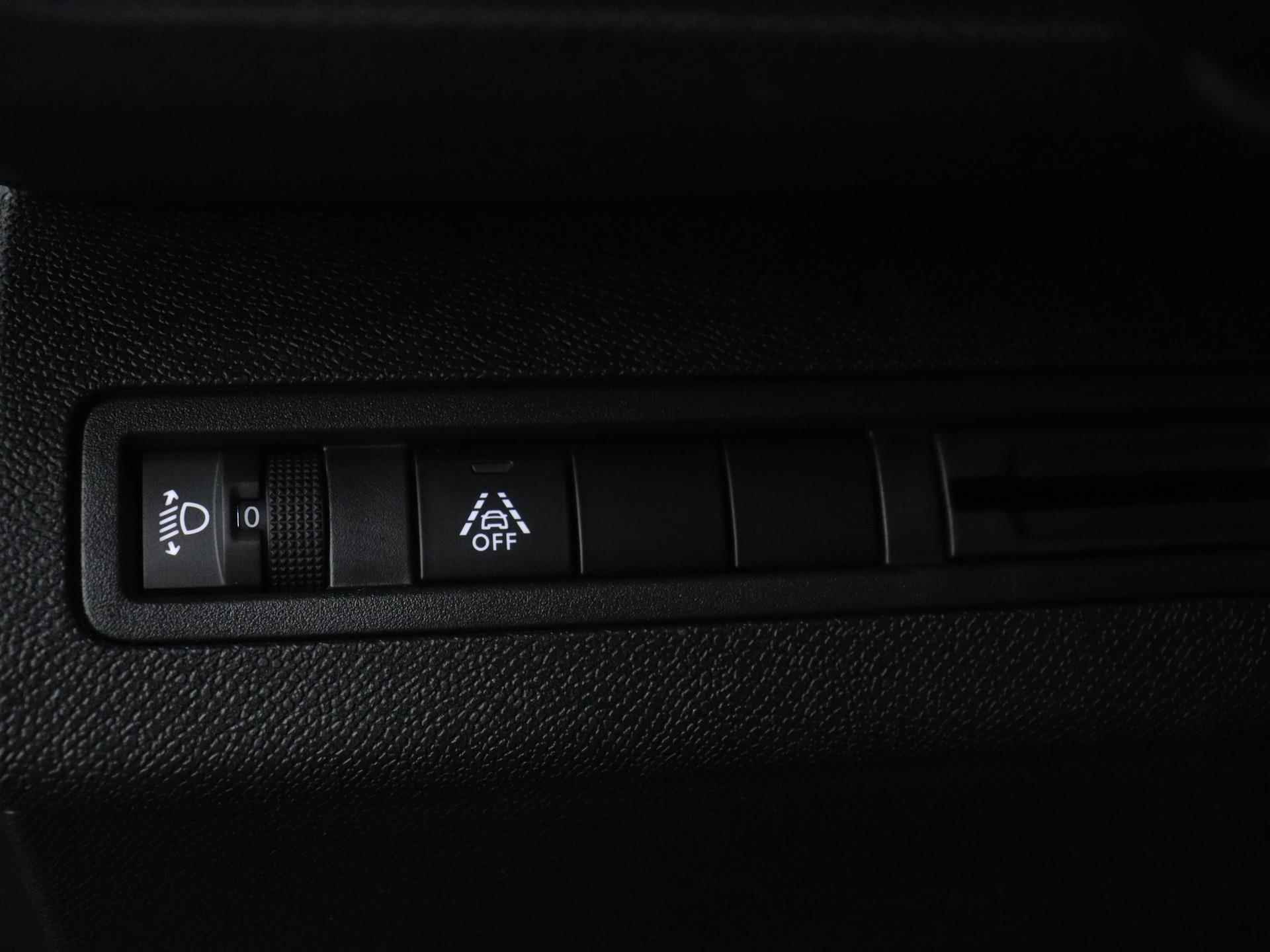 Peugeot 5008 Active  130pk Automaat | Navigatie Via AppleCarPlay/AndroidAuto | Trekhaak | Camera | Voorstoelen Verwarmd | Climate Control - 24/39