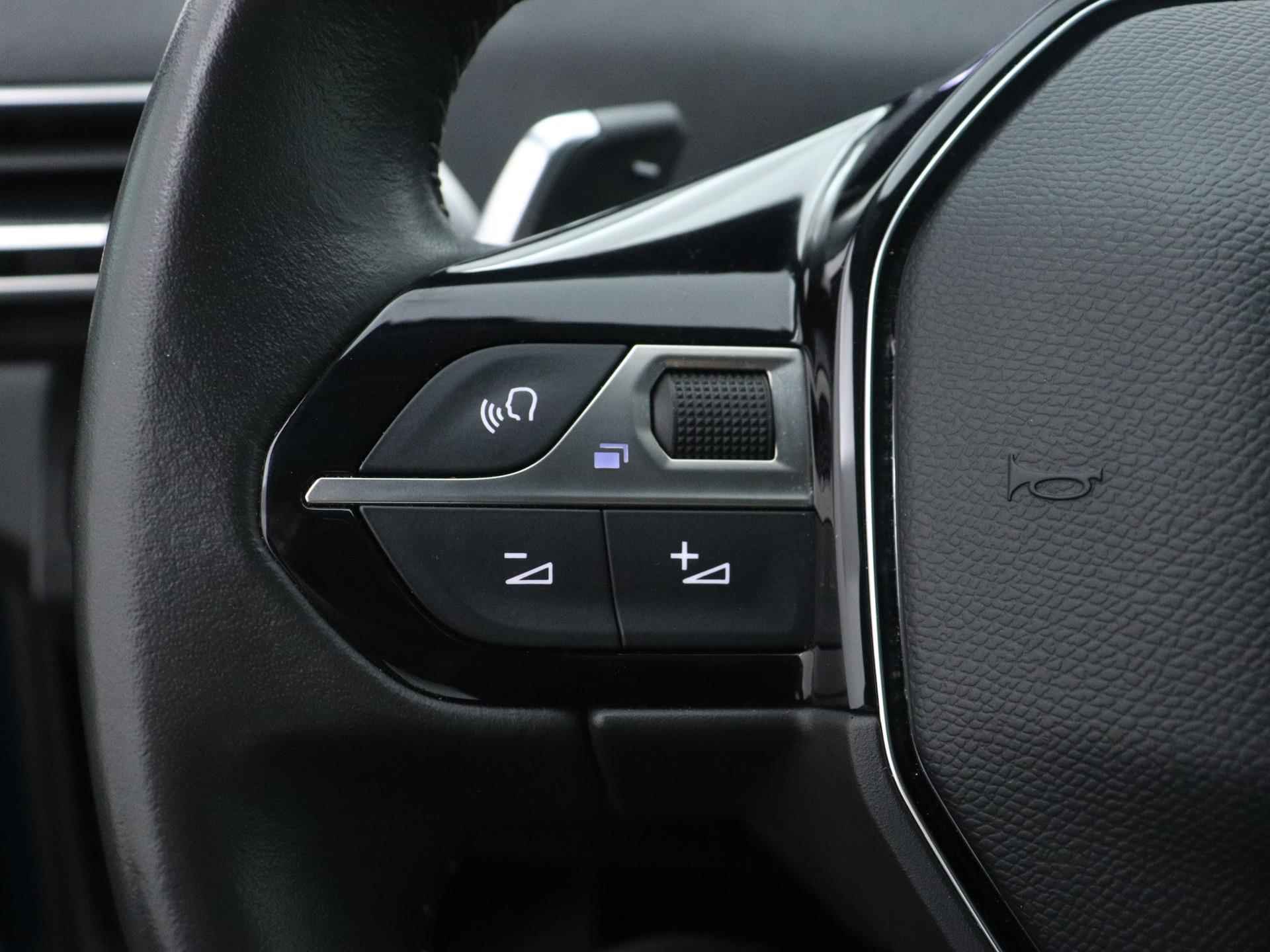 Peugeot 5008 Active  130pk Automaat | Navigatie Via AppleCarPlay/AndroidAuto | Trekhaak | Camera | Voorstoelen Verwarmd | Climate Control - 25/39
