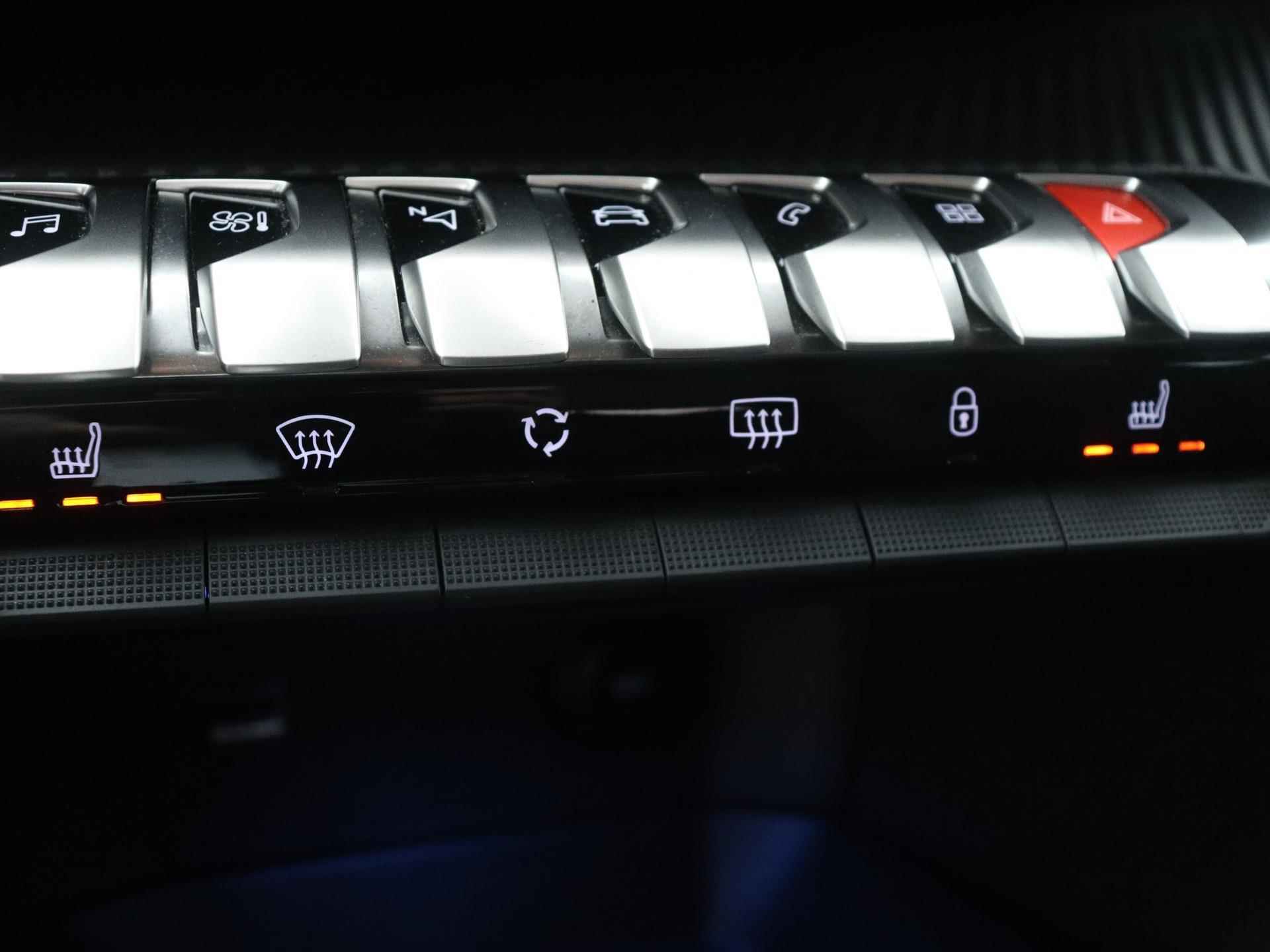 Peugeot 5008 Active  130pk Automaat | Navigatie Via AppleCarPlay/AndroidAuto | Trekhaak | Camera | Voorstoelen Verwarmd | Climate Control - 29/39