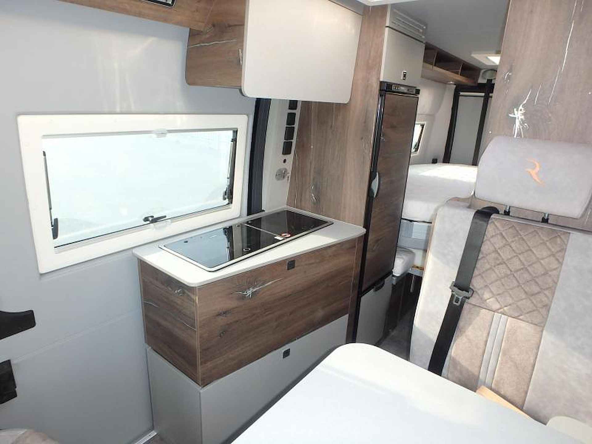 Robeta Apollo 630 € 6000,00 VOORDEEL - 14/25