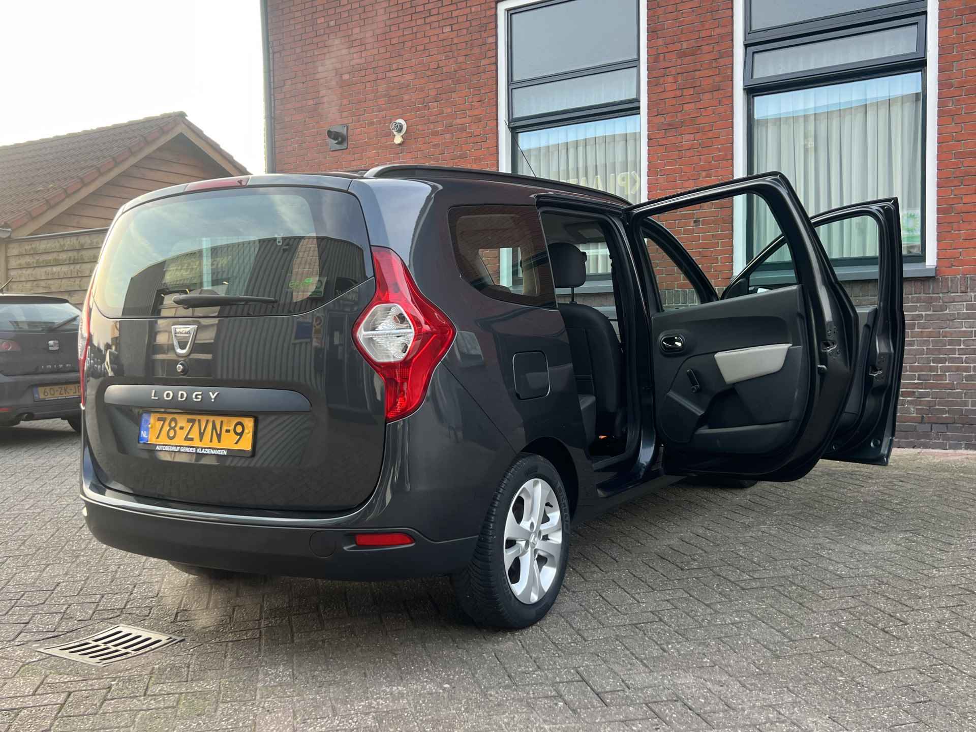 Dacia Lodgy 1.2 TCe Lauréate 5p. | EERSTE EIGENAAR | AIRCO | NAVIGATIE | - 8/26