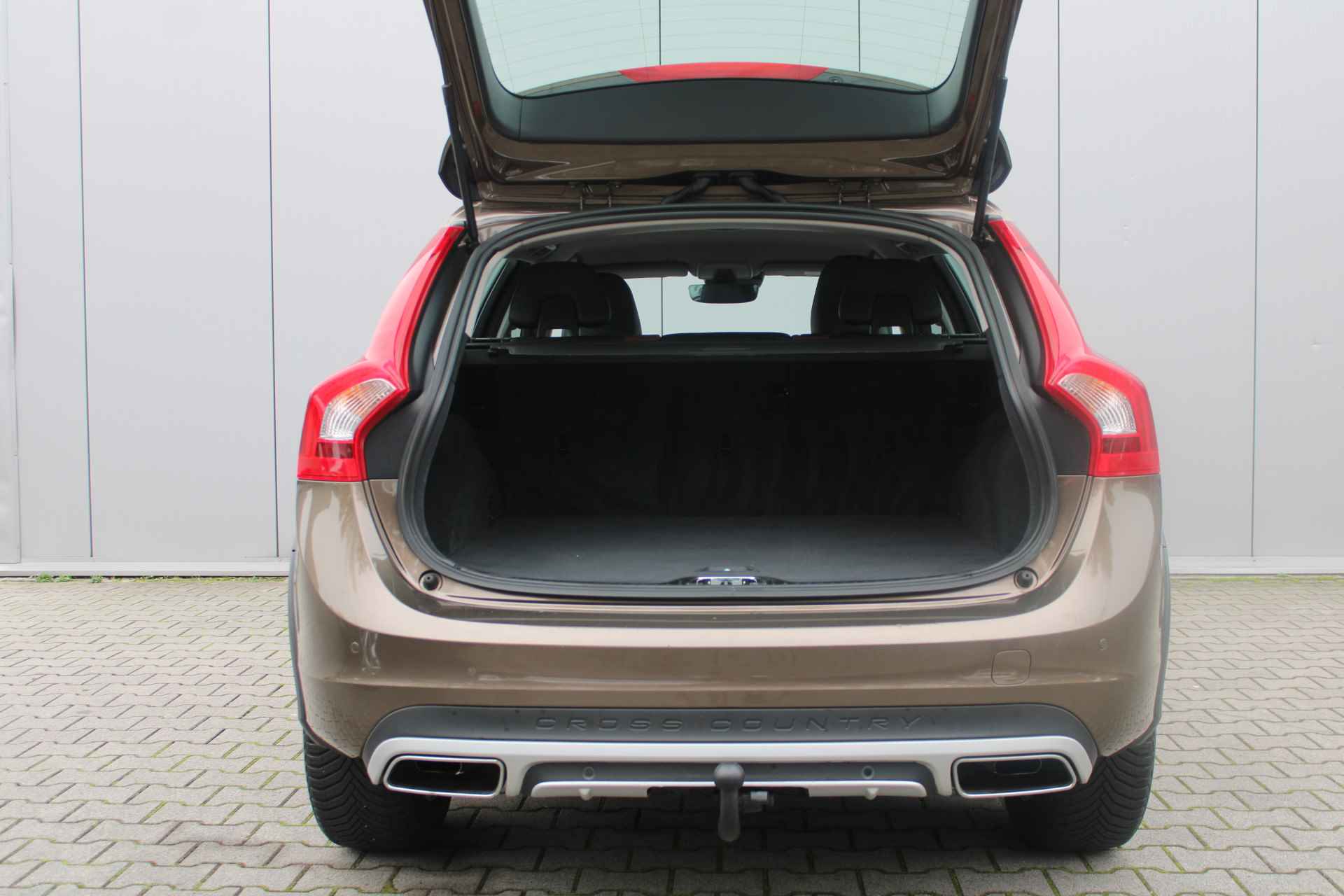 Volvo V60 Cross Country D3 Nordic+ | Sportstoelen | Trekhaak | El. Verstelbare voorstoelen | - 21/27