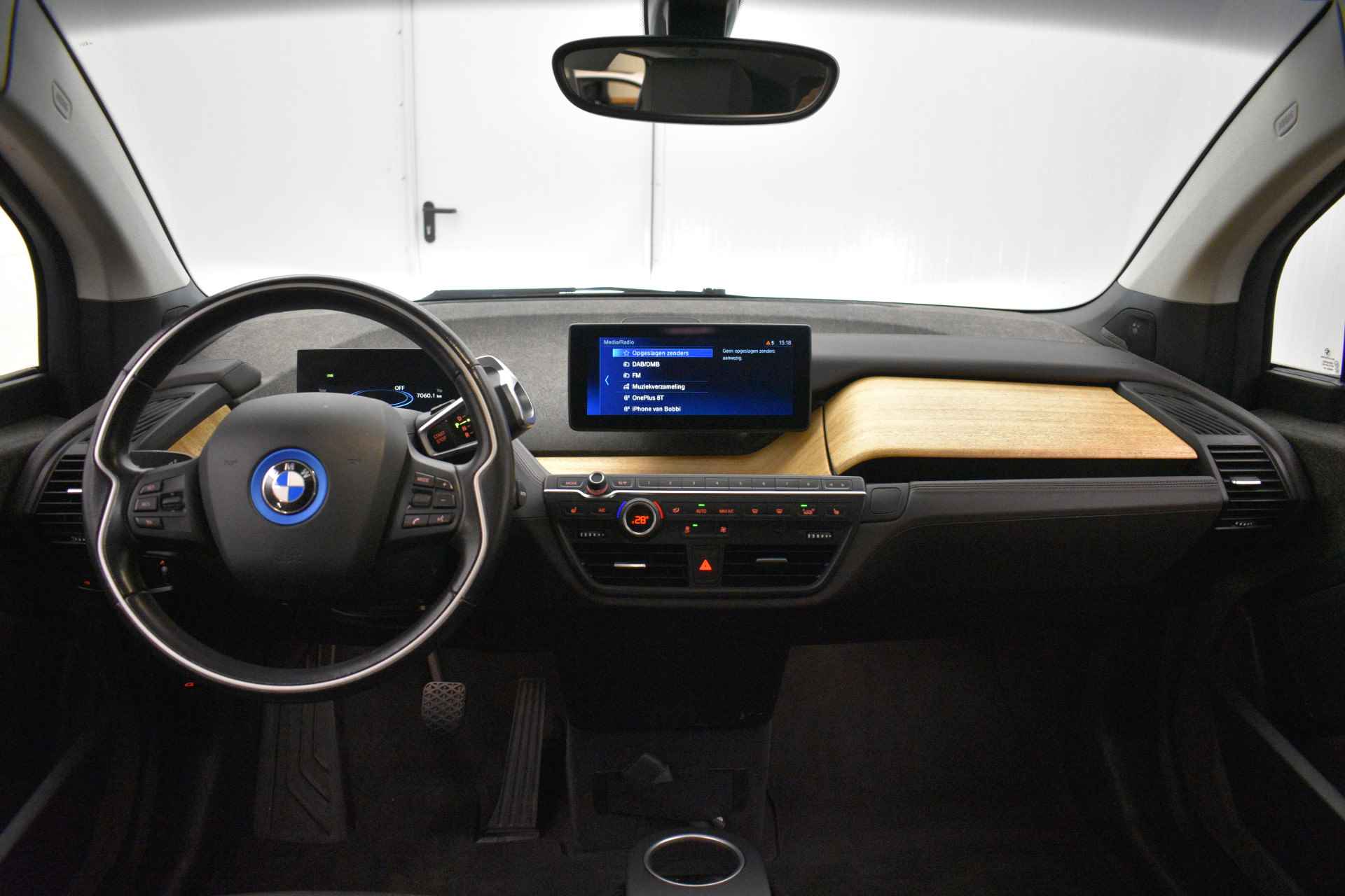 BMW i3 S iPerformance 20" Vol Zwart Leer Panodak Camera Carplay CCS Laden - 41/64