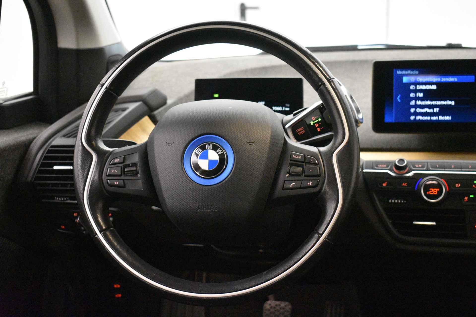 BMW i3 S iPerformance 20" Vol Zwart Leer Panodak Camera Carplay CCS Laden - 18/64