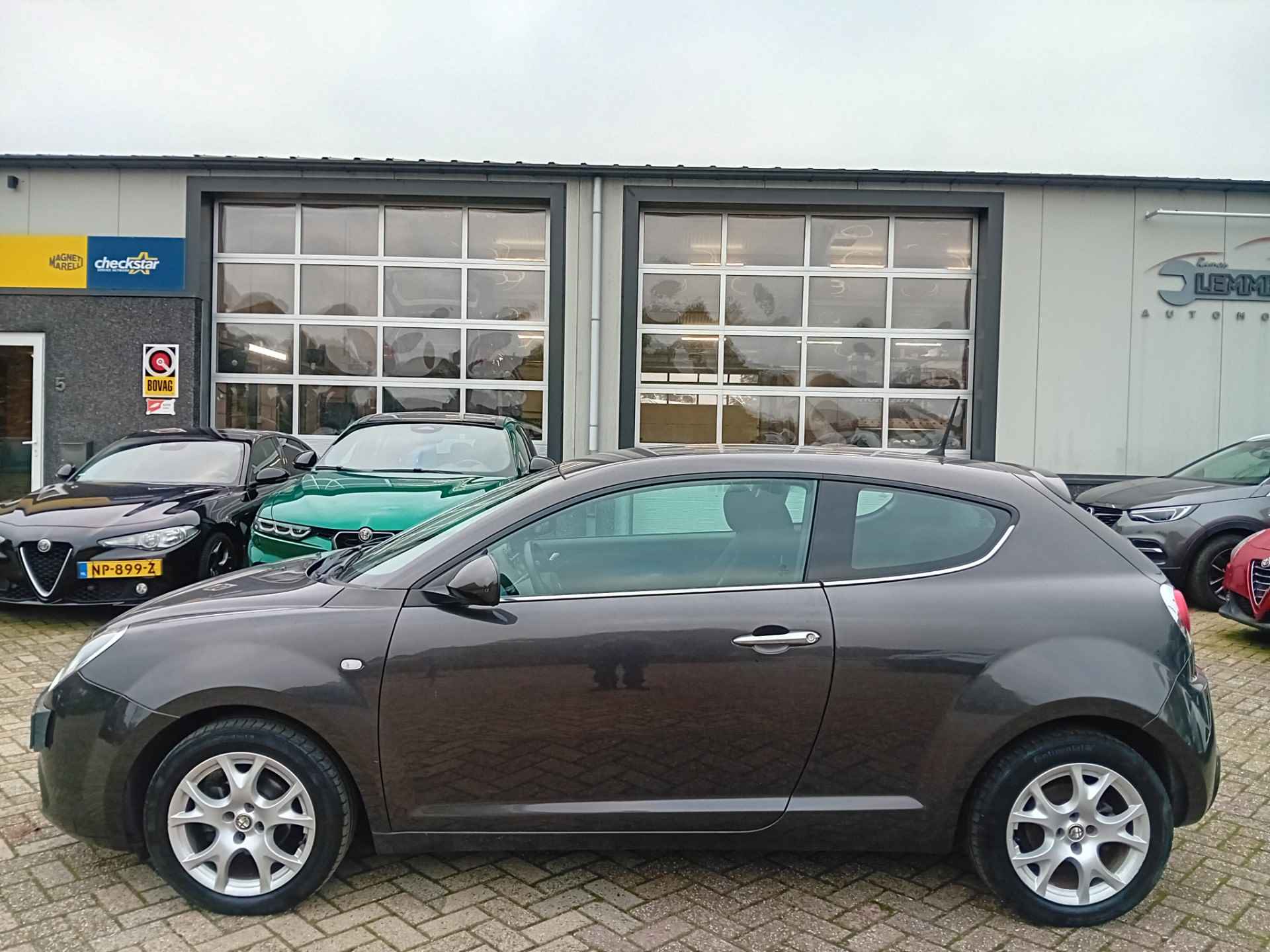 Alfa Romeo MiTo 1.4 Progression - PDC - Cruise Control - 6/12