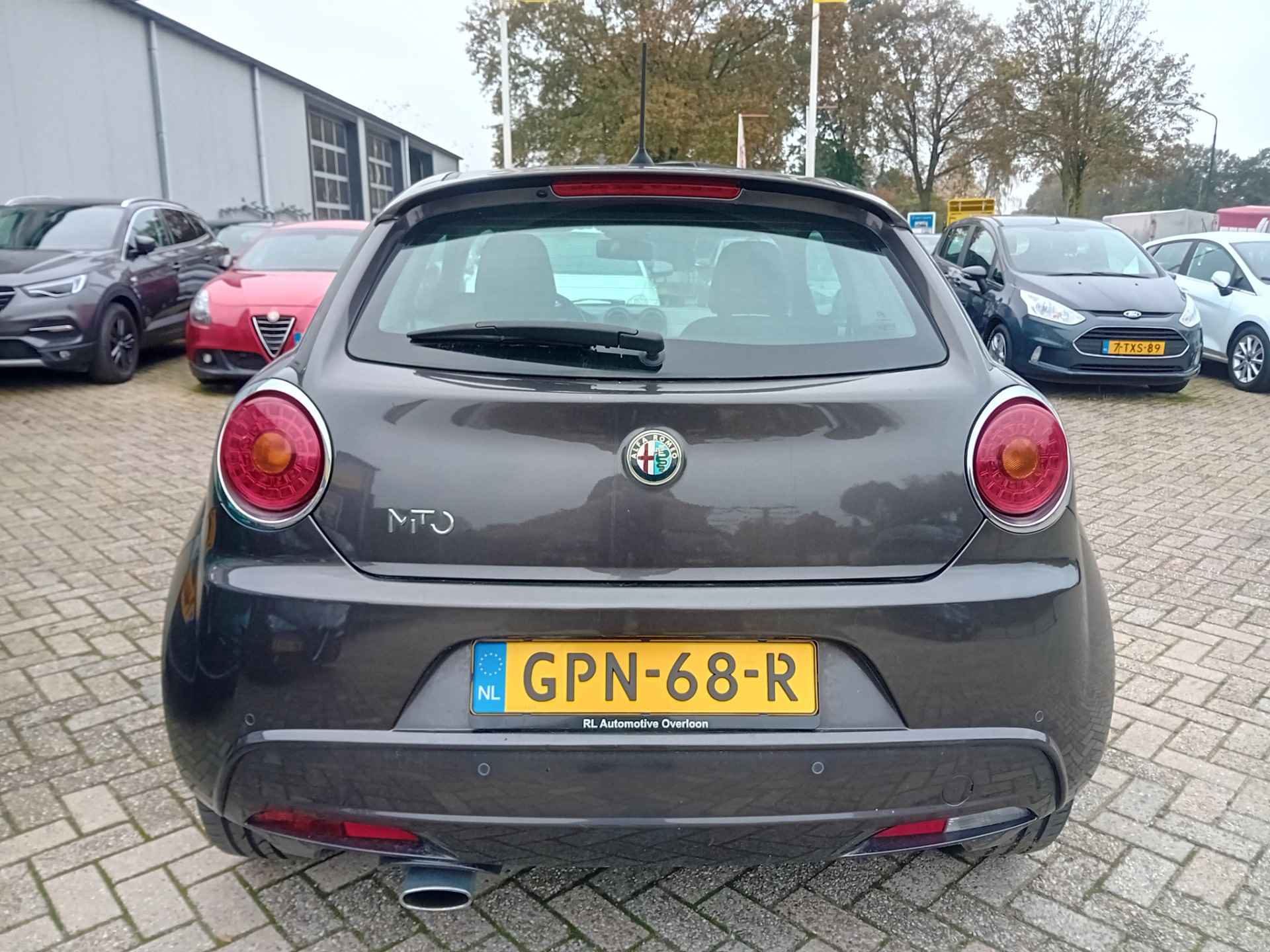 Alfa Romeo MiTo 1.4 Progression - PDC - Cruise Control - 8/12