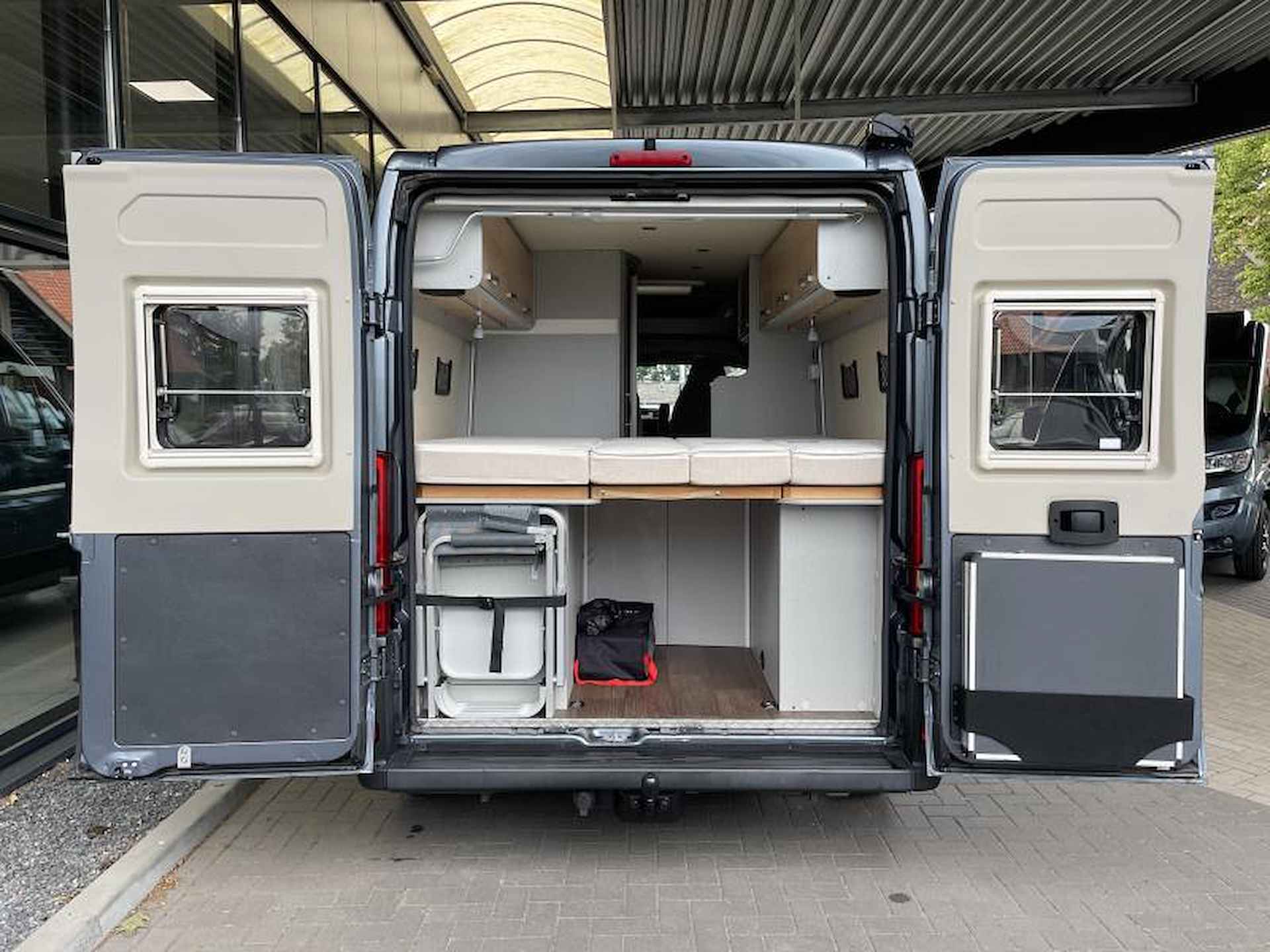 Hymer Car 602 FREE Lengte bedden - 8/24