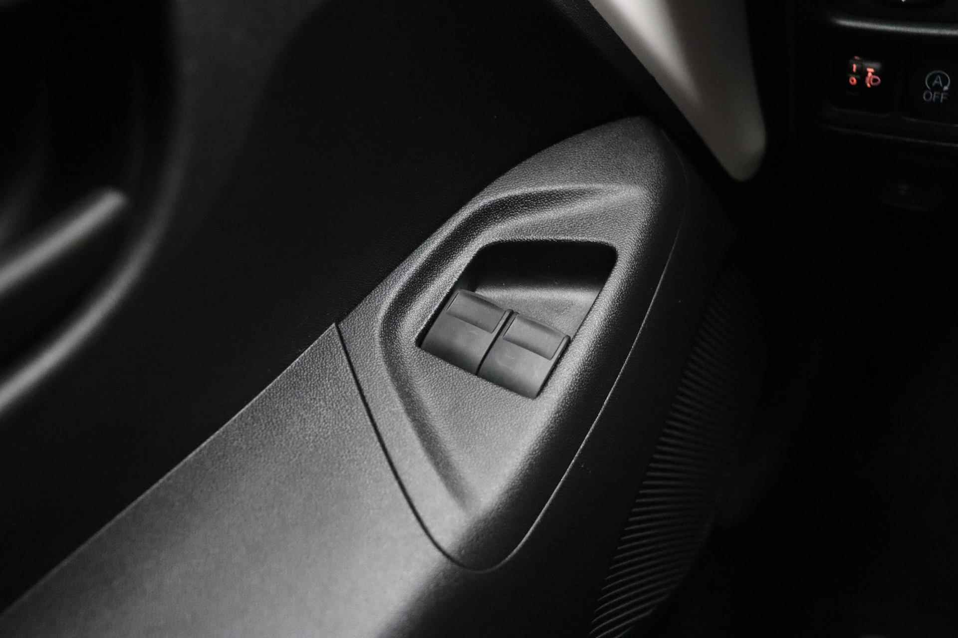 Peugeot 108 1.0 e-VTi Active 72 PK | Handgeschakeld | 5-Deurs | Elektrische ramen | Airco | Radio | Bluetooth | AUX | USB | 1e eigenaar | Dealeronderhouden - 17/28