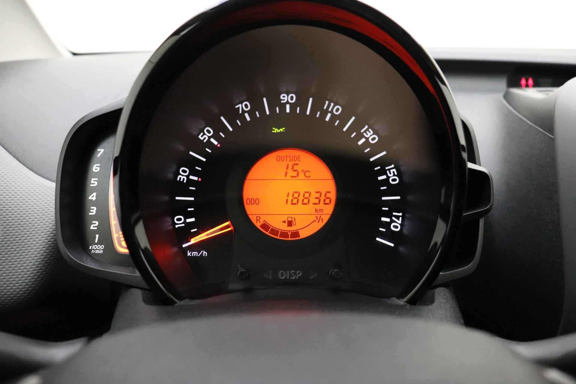 Peugeot 108 1.0 e-VTi Active 72 PK | Handgeschakeld | 5-Deurs | Elektrische ramen | Airco | Radio | Bluetooth | AUX | USB | 1e eigenaar | Dealeronderhouden - 23/28