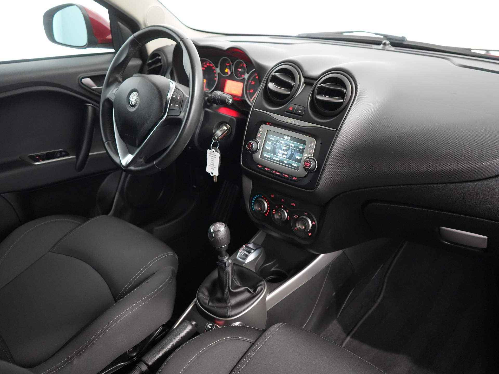 Alfa Romeo MiTo 0.9 TwinAir ECO | Airco | Bluetooth | Radio | - 4/24