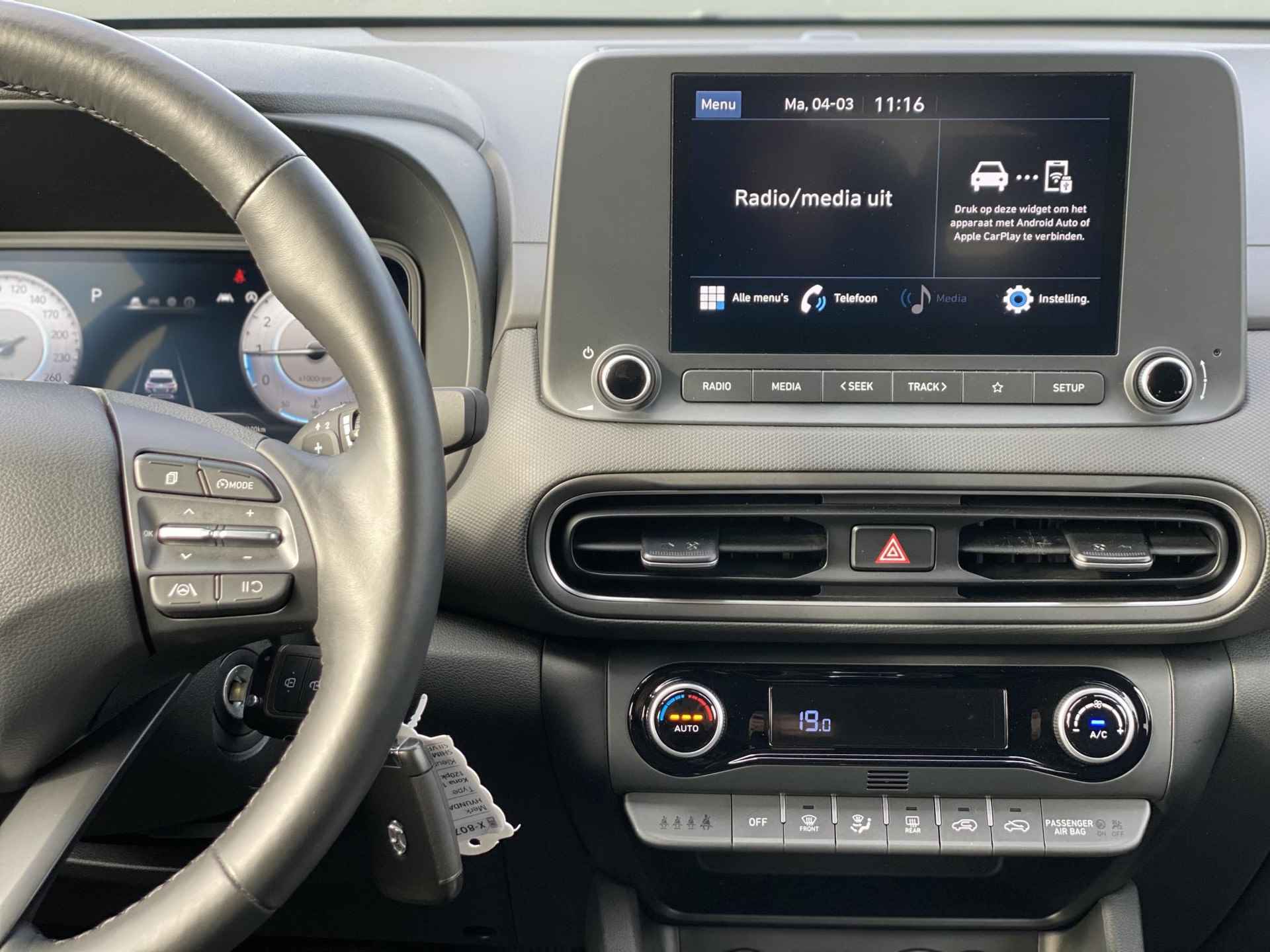 Hyundai Kona 1.0 T-GDI Automaat DCT Comfort || Apple & Android Multimedia | Camera | Climate control | Stoel & Stuurverwarming | Fabrieksgarantie tot 03-2028 || - 11/34