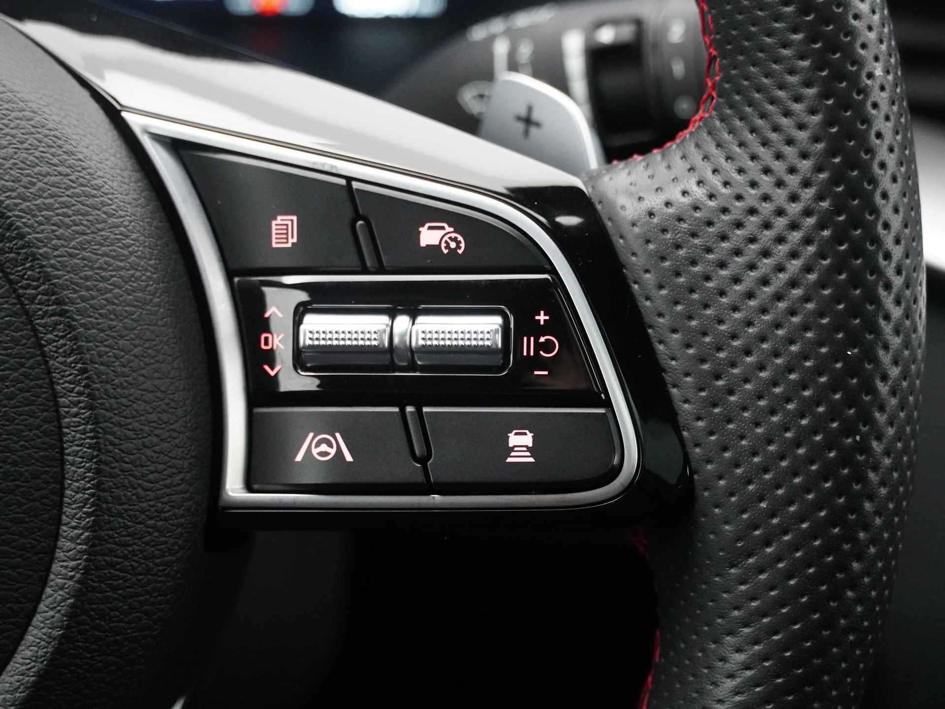 Kia ProCeed 1.6 T-GDi DCT7 GT 204PK automaat - Navigatie - LED koplampen - Apple Carplay/Android Auto - 18'' lichtmetalen velgen - Fabrieksgarantie tot 08-2029 - 28/53