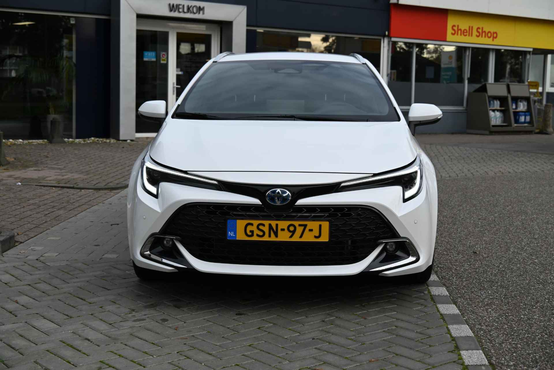 Toyota Corolla Touring Sports Touring Sport 1.8 Hybrid 140pk e-CVT Dynamic - 3/47