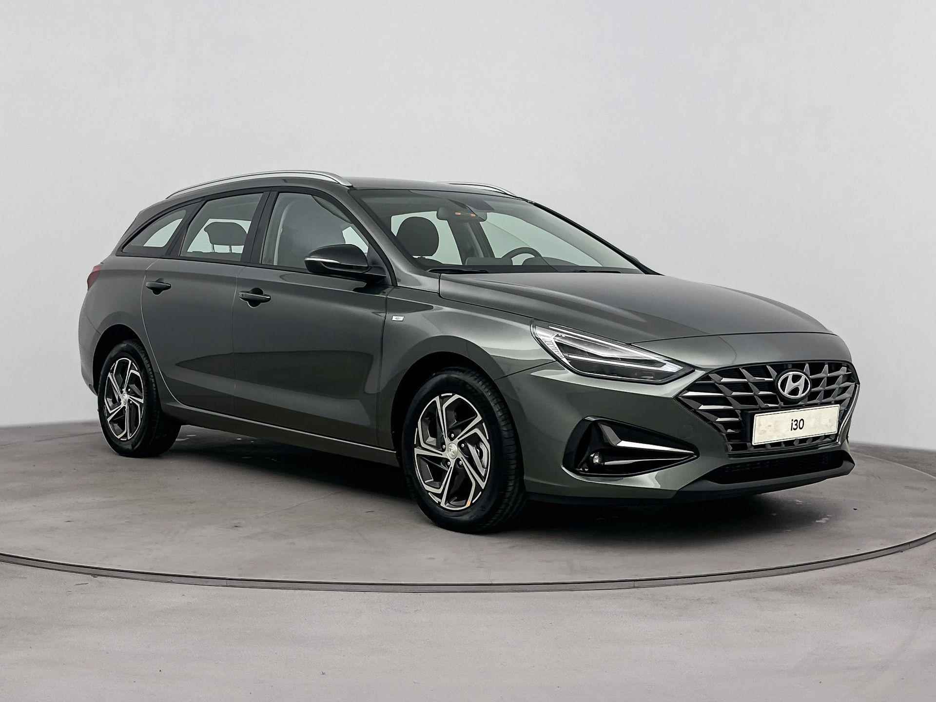 Hyundai i30 Wagon 1.0 T-GDi MHEV Comfort Smart | INCLUSIEF € 6.285,- KORTING!!! | DIRECT LEVERBAAR | OP=OP| NAVI | CAMERA | KEYLESS | CLIMA | CRUISE | - 7/32