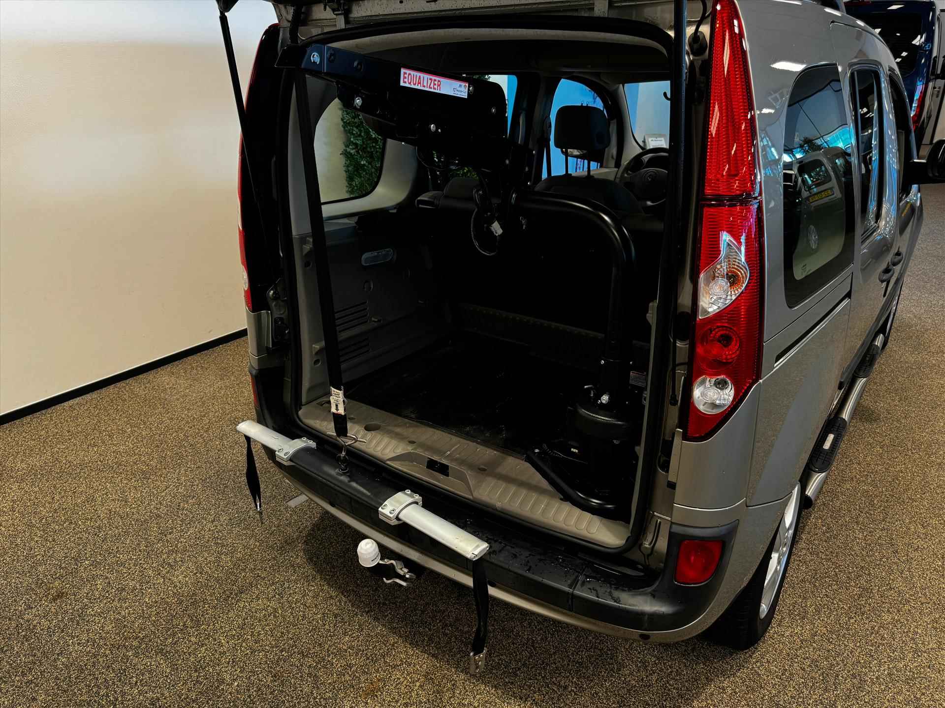 Renault Kangoo incl. kofferbaklift (180 kg) - 6/35