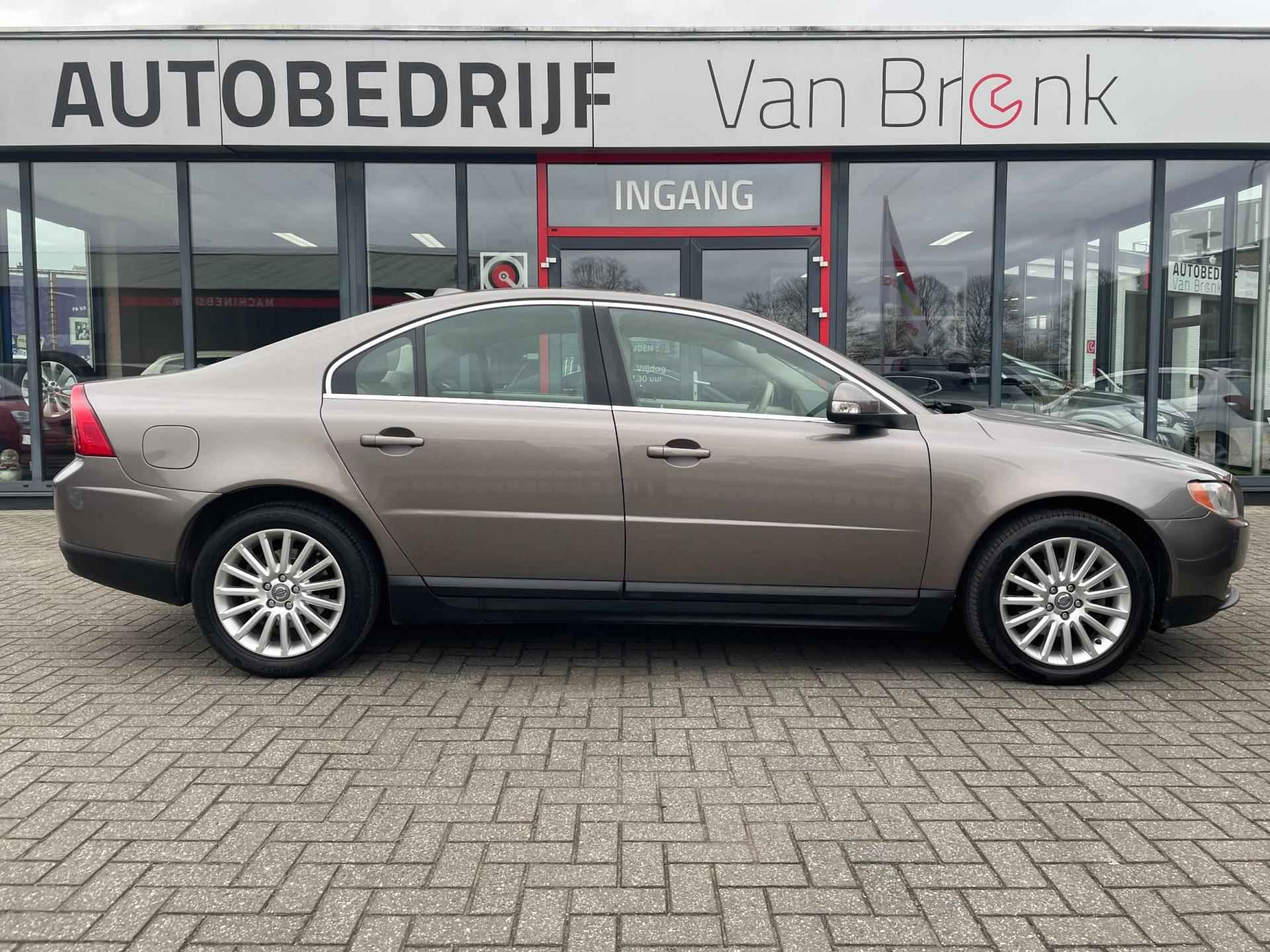 Volvo S80 2.5 T Momentum | Trekhaak | Cruise control | Leder - 5/29