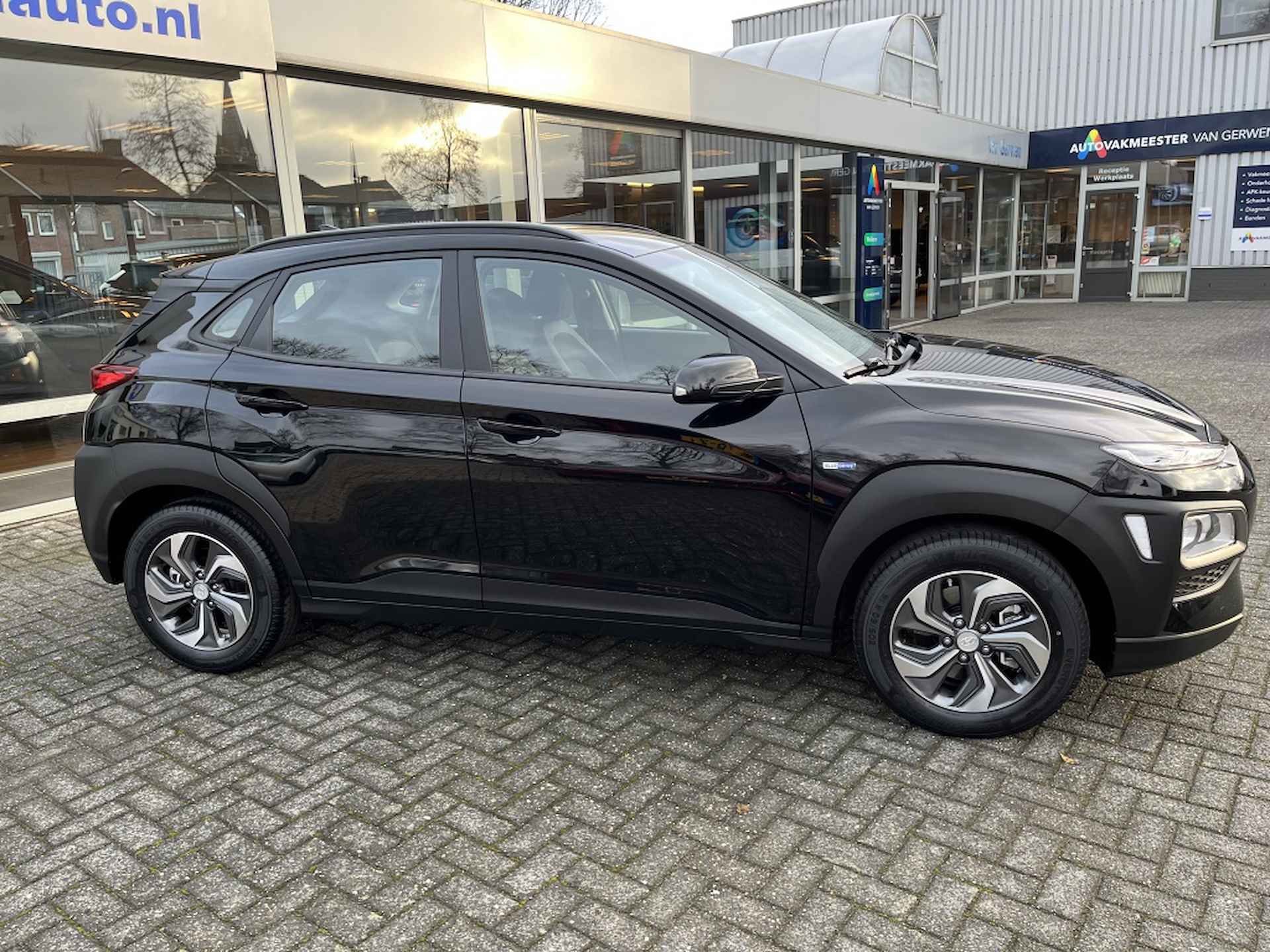 Hyundai Kona 1.6 GDI HEV Comf Smart | Apple carplay | Navi | Camera | Trekhaa - 3/25