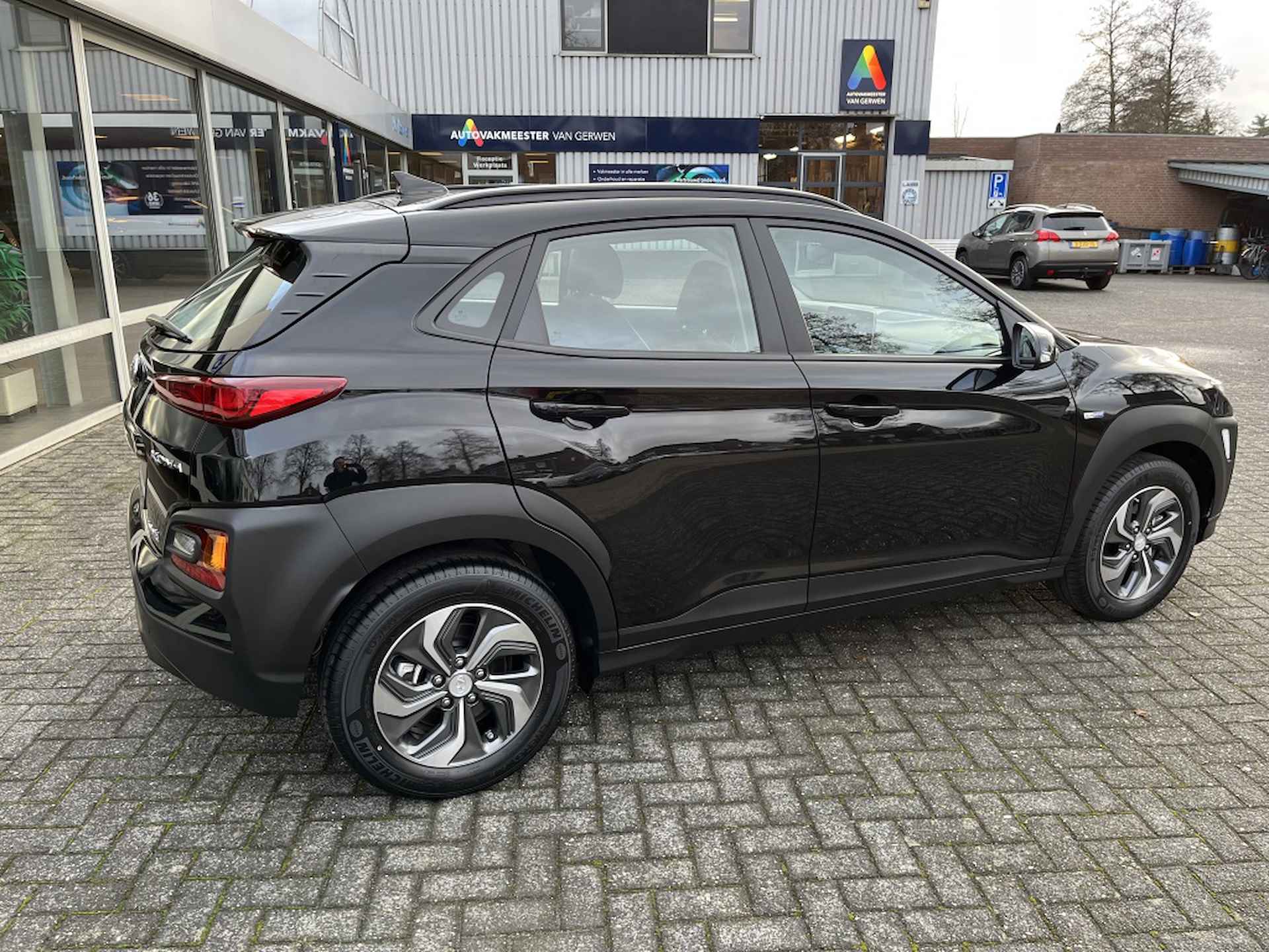 Hyundai Kona 1.6 GDI HEV Comf Smart | Apple carplay | Navi | Camera | Trekhaa - 4/25