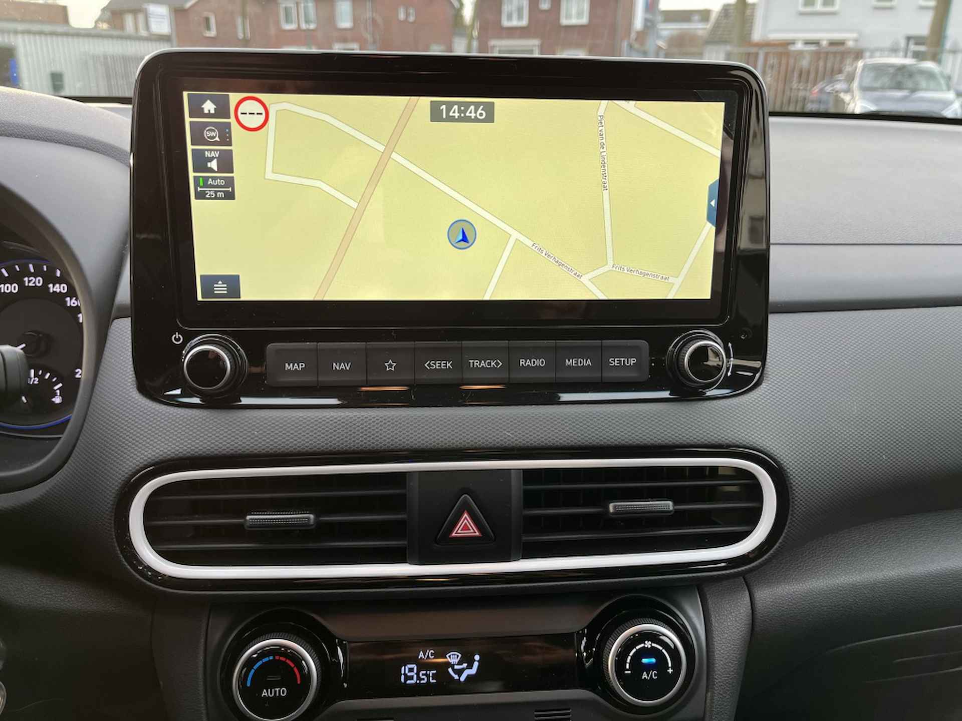 Hyundai Kona 1.6 GDI HEV Comf Smart | Apple carplay | Navi | Camera | Trekhaa - 15/25