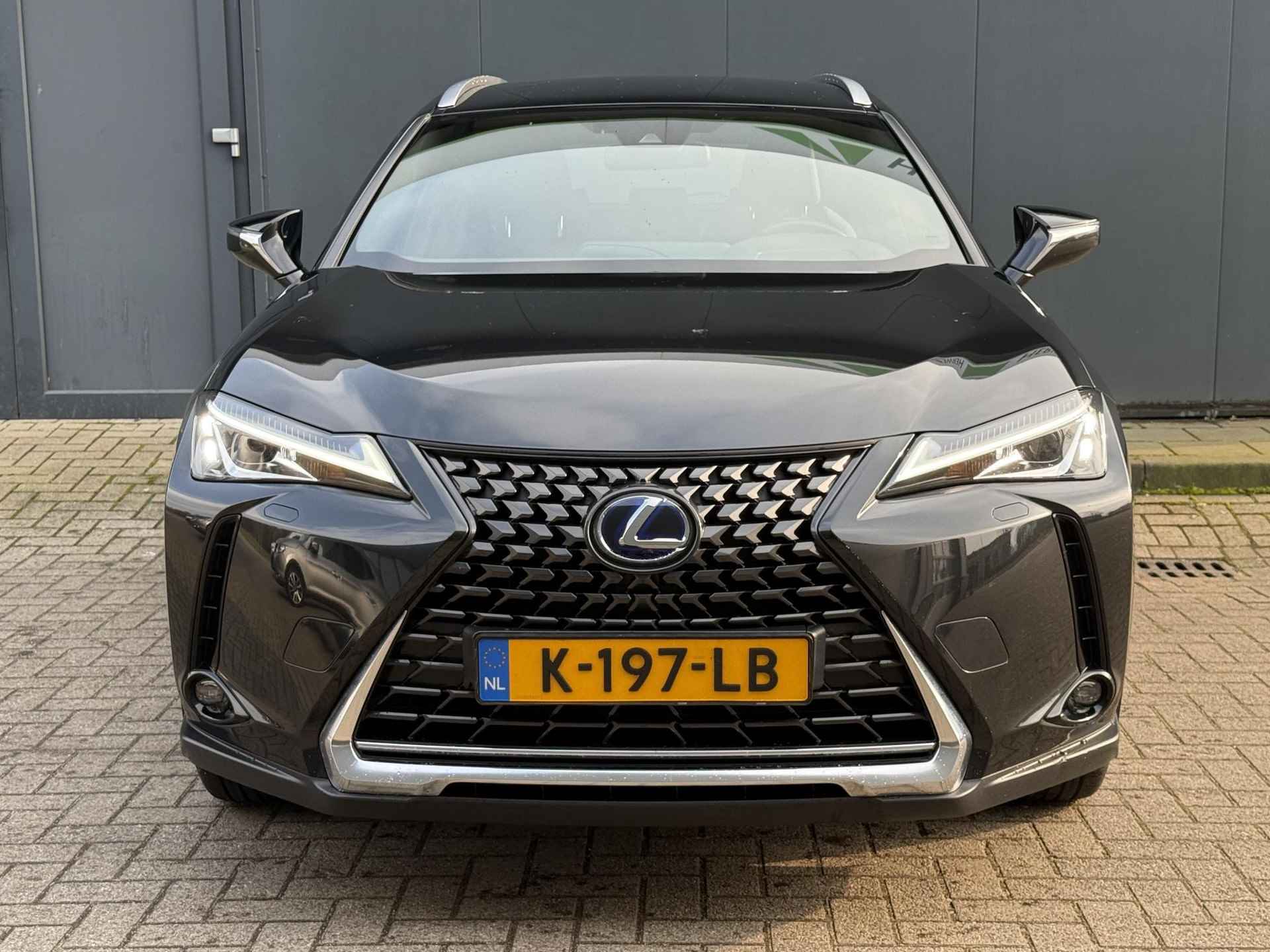 Lexus UX 300e Business 54 kWh / Automaat / Cruise Control Adaptief / Apple&Android Carplay / Camera / Bluetooth / DAB / Climate Control / NAP - 19/48