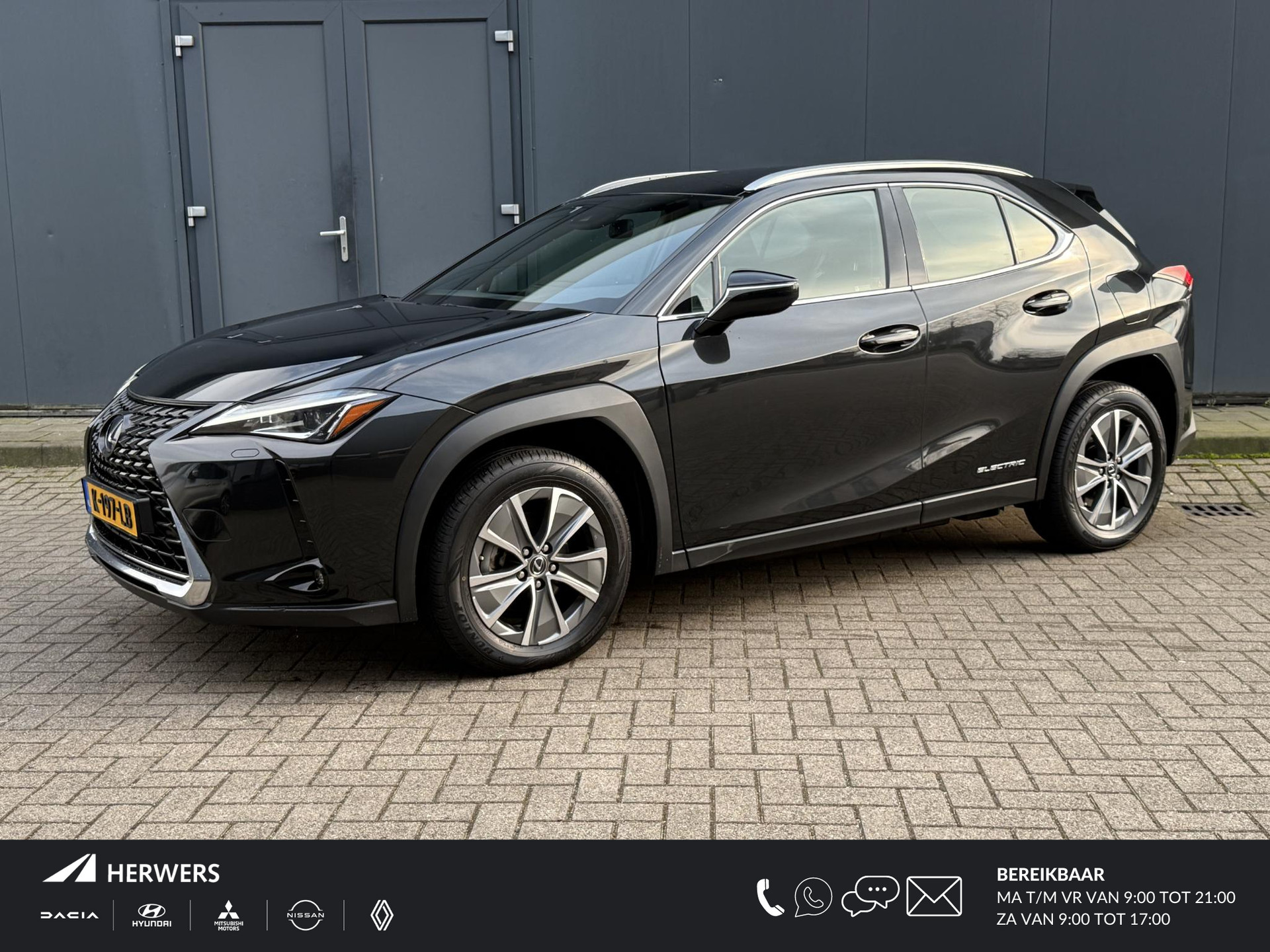 Lexus UX 300e Business 54 kWh / Automaat / Cruise Control Adaptief / Apple&Android Carplay / Camera / Bluetooth / DAB / Climate Control / NAP