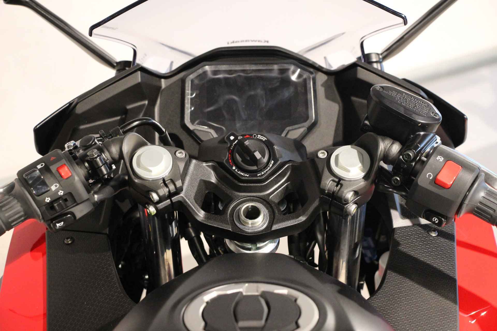 Kawasaki NINJA 500 SE - 13/13