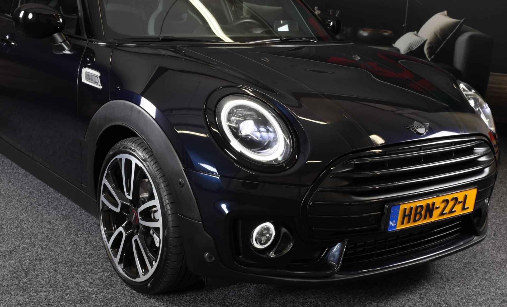 Mini Mini Clubman 1.5 Cooper John Cooper Works / AUT / Navi / Digital Cockpit / CC / JCW Int / Open Pano / Led / Pdc / 19 Inch - 33/48