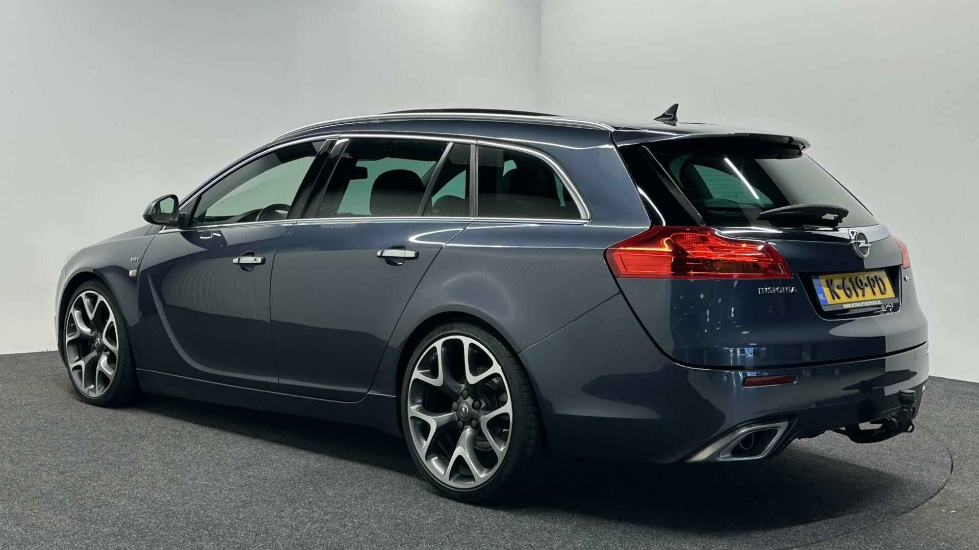 Opel Insignia Sports Tourer 2.8 T Executive 4x4 PANO 260 PK - 5/51