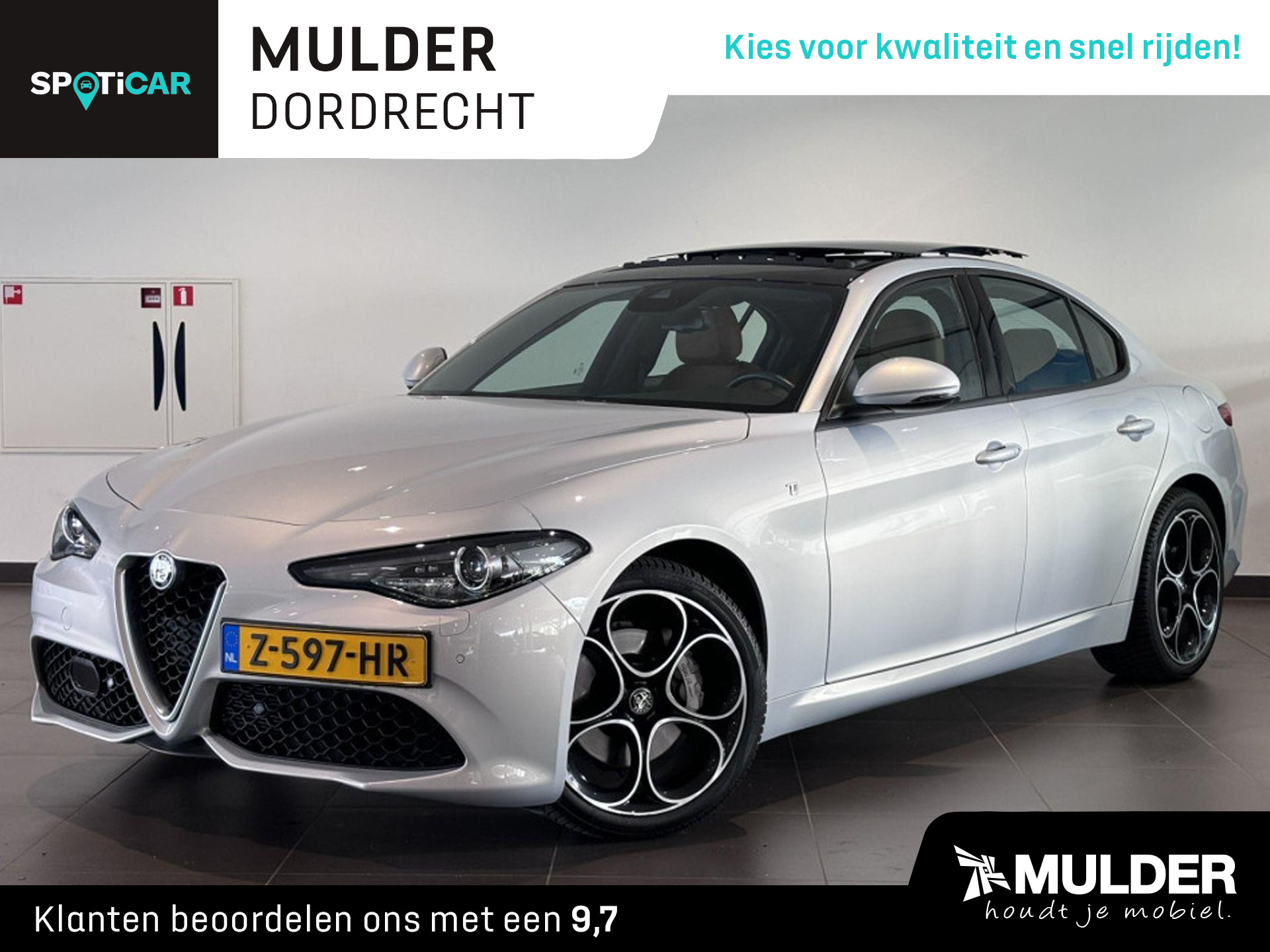 Alfa Romeo Giulia Veloce Ti 2.0 TURBO 280pk AWD AUTOMAAT | COGNAC LEDER | SCHUIF/KANTELDAK | NAVI | CAMERA | 19" LM-VELGEN