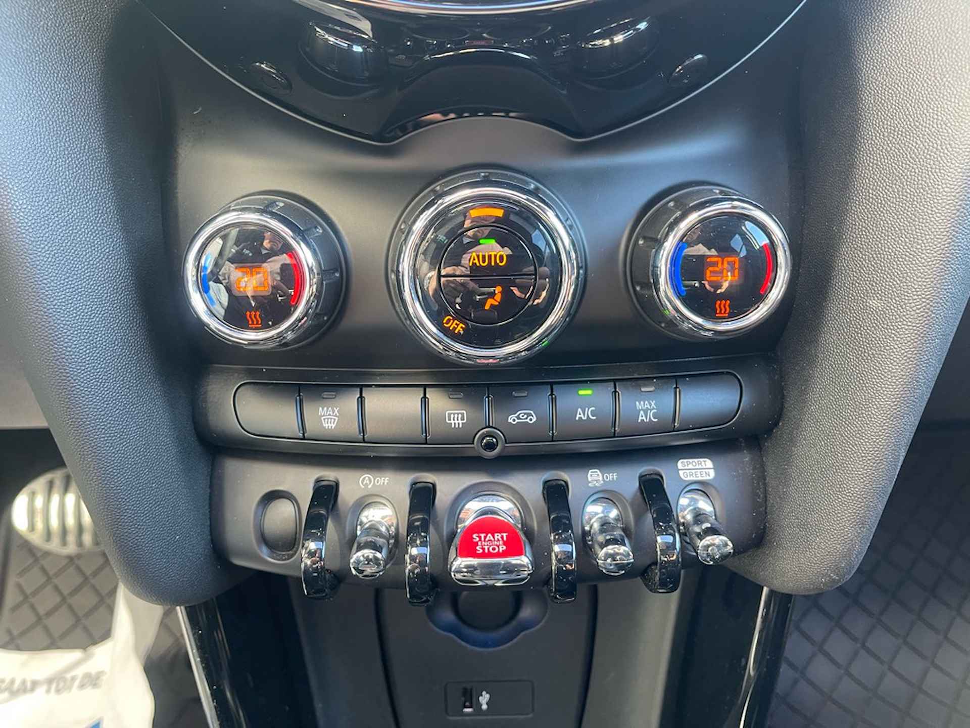 Mini Mini 2.0 Cooper S KB Ed. Aut, Carplay, Nav, Clima, - 25/31