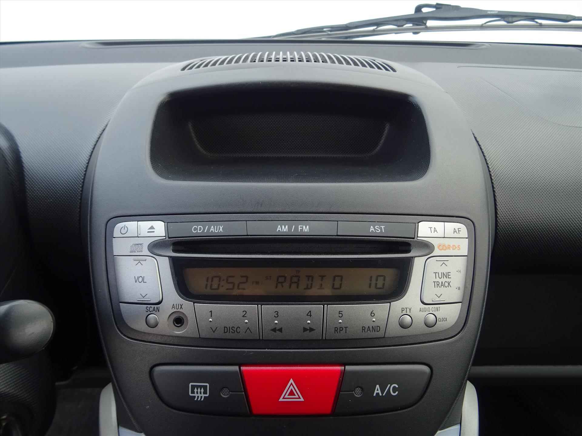 Peugeot 107 1.0 12V ACCESS ACCENT 3DRS AC/STUUR.BEKR/RADIO.CD/1E.EIGENAAR - 18/33