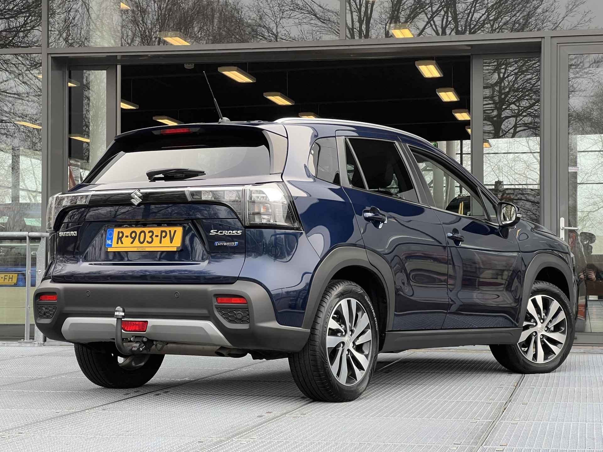 Suzuki S-Cross 1.5 Hybrid Style | Afneembare trekhaak | Navigatie | Carplay | Dealeronderhouden - 3/37