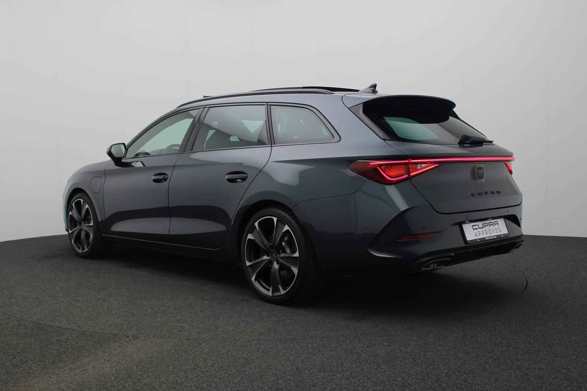 CUPRA Leon Sportstourer 1.4 245PK DSG e-Hybrid VZ Performance | Pano | Adaptief onderstel | Matrix LED | 19 inch | Navi | Camera | Keyless | ACC | Apple Carplay / Android Auto - 38/45