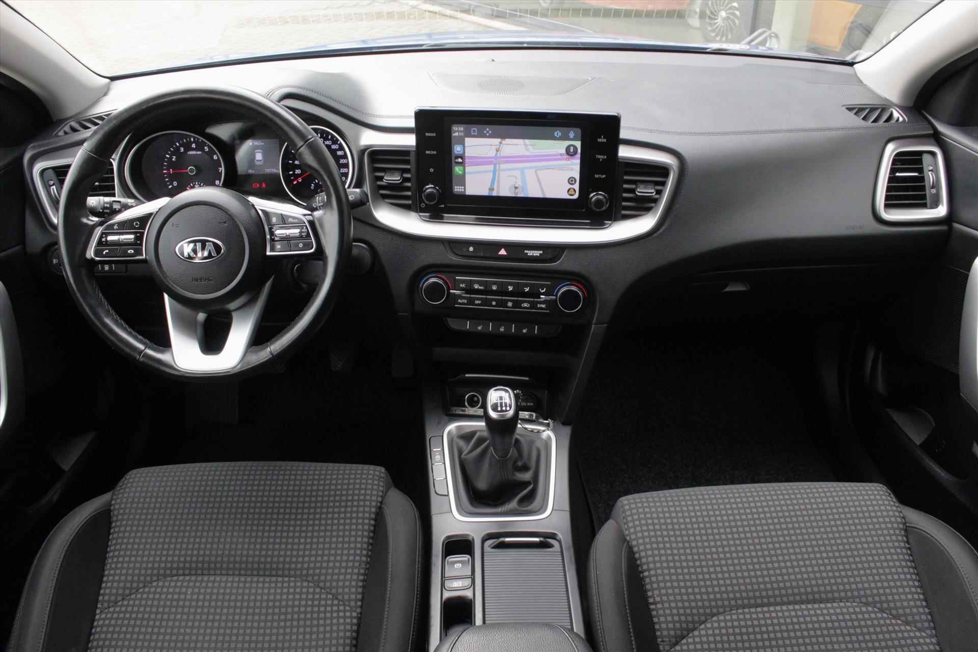 Kia Ceed 1.0 T-GDi 120pk DynamicLine - 8/27