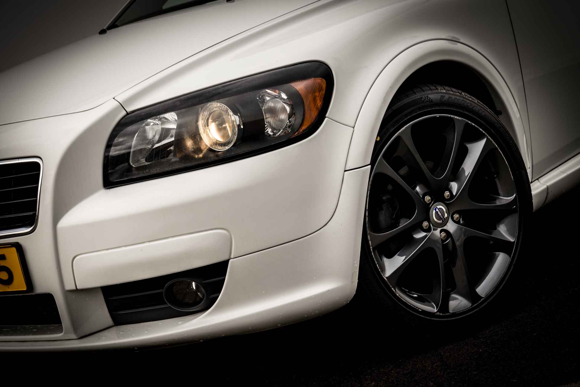 Volvo C30 1.8 125 Pk Sport | 18 inch LMV | Spoiler | Climate control | Cruise control - 9/31