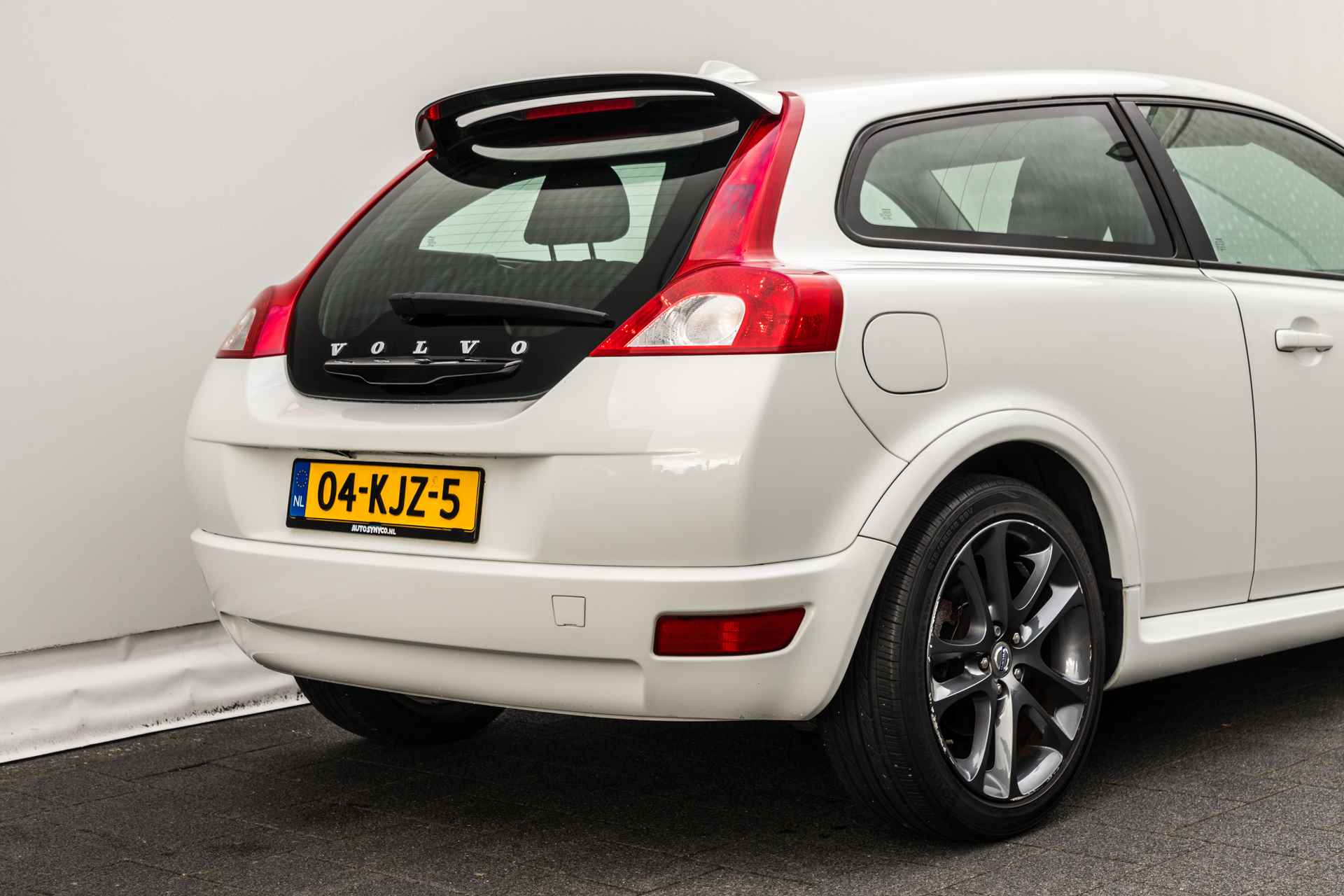 Volvo C30 1.8 125 Pk Sport | 18 inch LMV | Spoiler | Climate control | Cruise control - 21/31