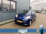 Peugeot 107 1.0 12v XS 5-drs. AIRCO/ALL SEASONS