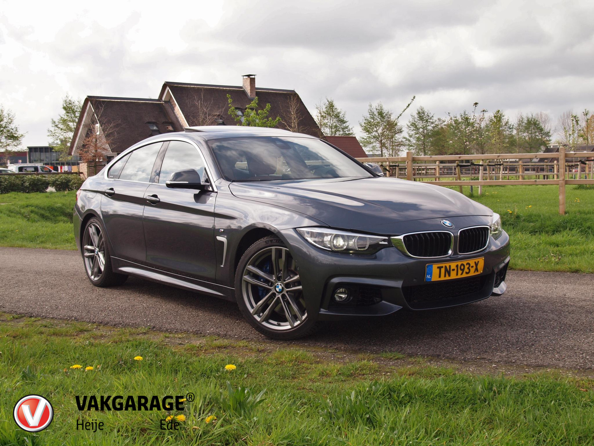 BMW 4-serie Gran Coupé 440i High Executive M-Pakket | Led | Panoramdak | Cruise Control | Bluetooth | Harman Kardon | bij viaBOVAG.nl