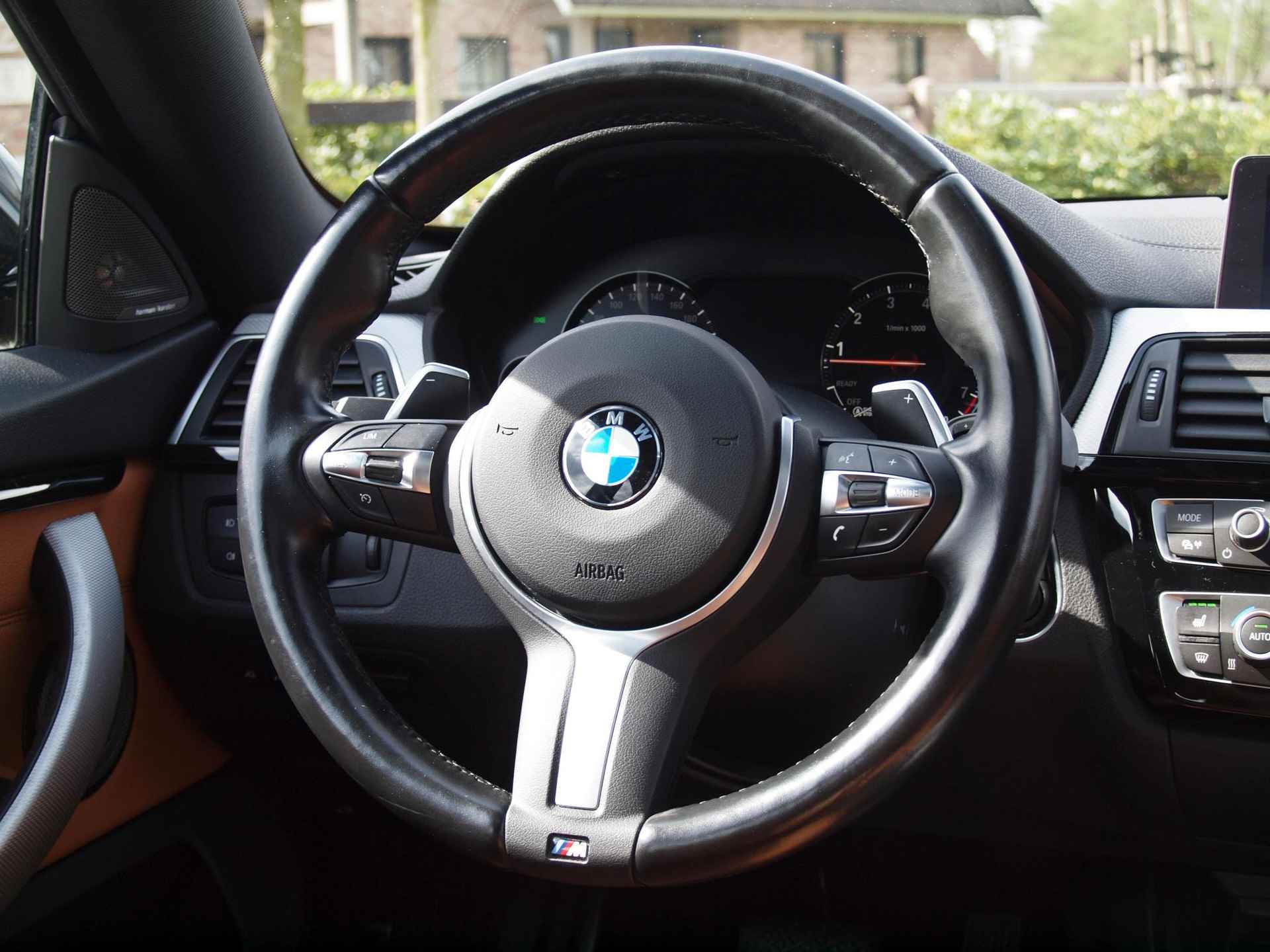 BMW 4-serie Gran Coupé 440i High Executive M-Pakket | Led | Panoramdak | Cruise Control | Bluetooth | Harman Kardon | - 19/41