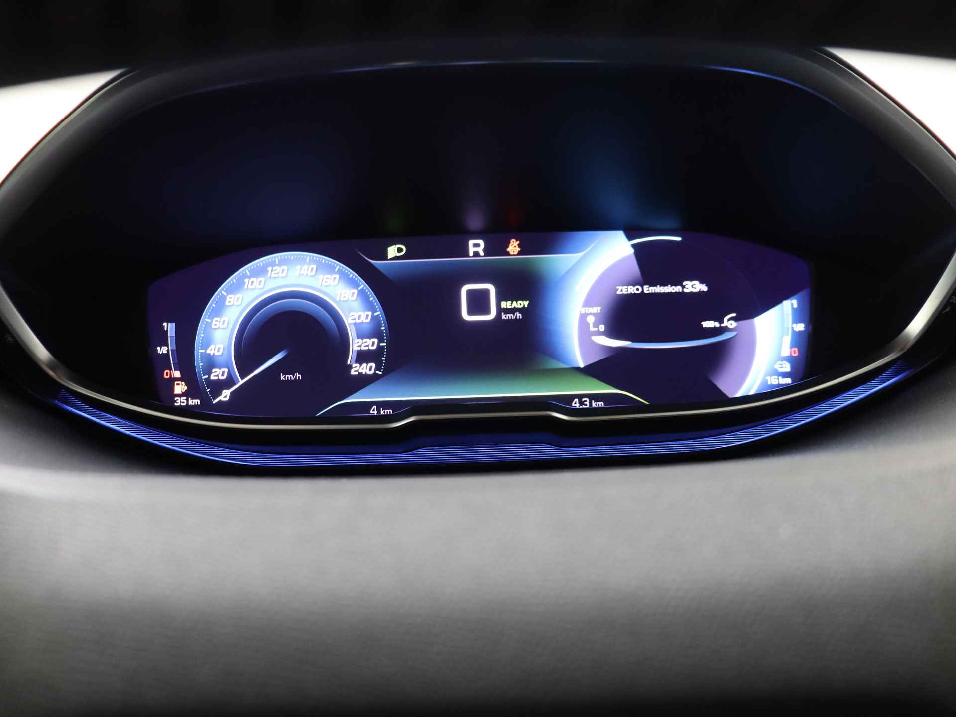 Peugeot 3008 1.6 HYbrid 180 Allure Pack Business NIEUWE AUTO! | Navigatie | Head-Up Display | Camera - 7/43