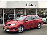 Toyota Auris Touring Sports 1.8 Hybrid Executive | Navigatie, Parkeersensoren, 17 inch, Half leer, stoelverwarming, Keyless