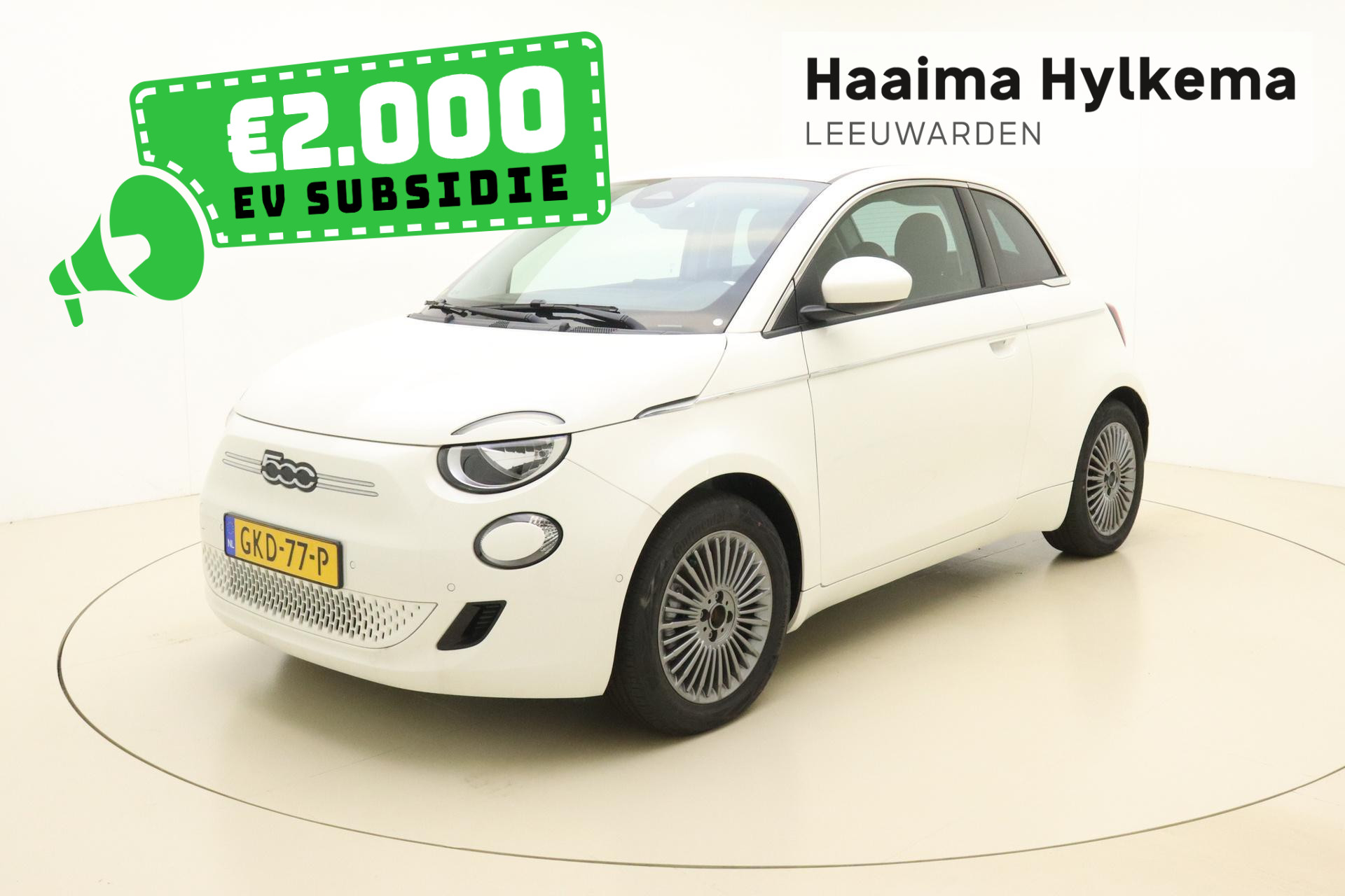 Fiat 500 42 kWh Urban | Apple Carplay/Android auto | Stoelverwarming | Camera | Lichtmetalen velgen | Keyless