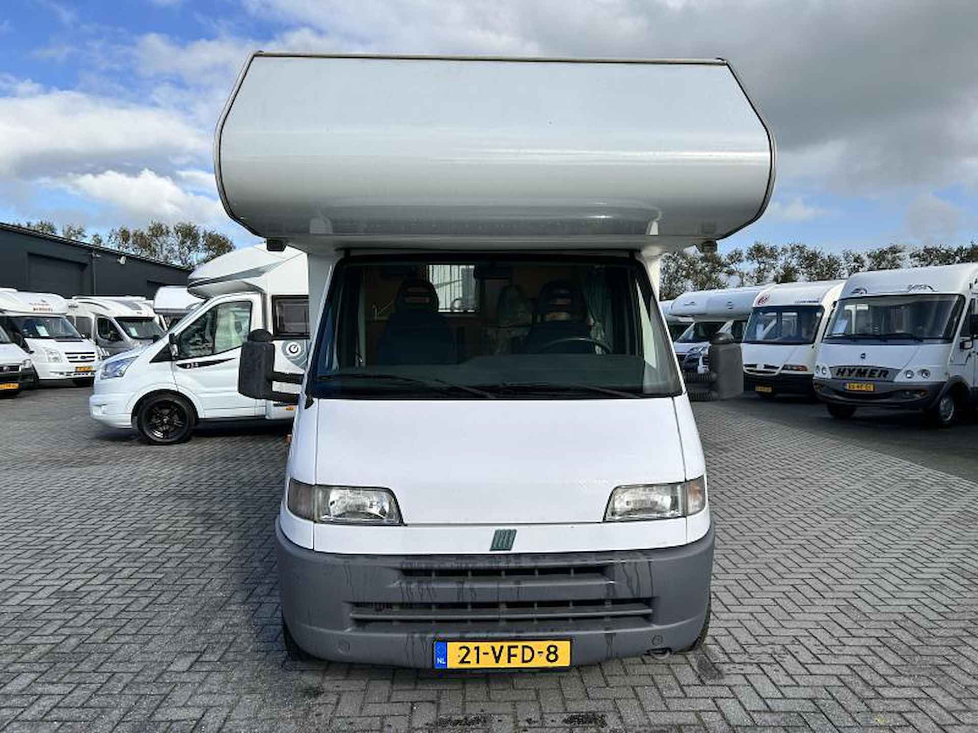 Knaus Traveller 510 alkoof/5.10m/compact/1997 - 23/24