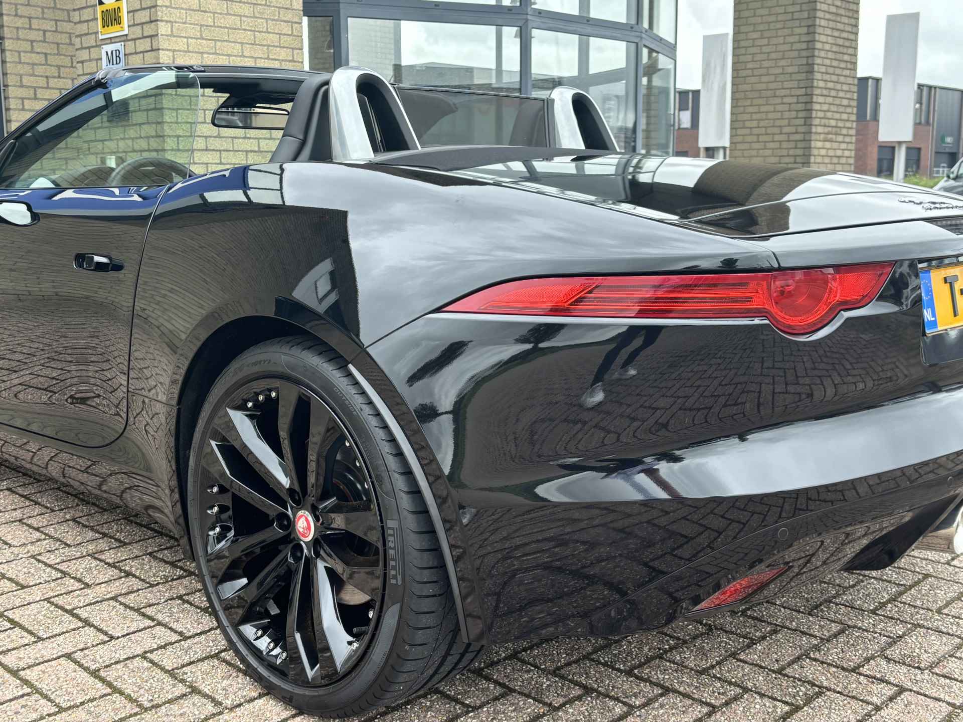 Jaguar F-Type 3.0 V6 S 381 PK Convertible-DEALER ONDERHOUDEN-ZEER COMPLEET - 18/25