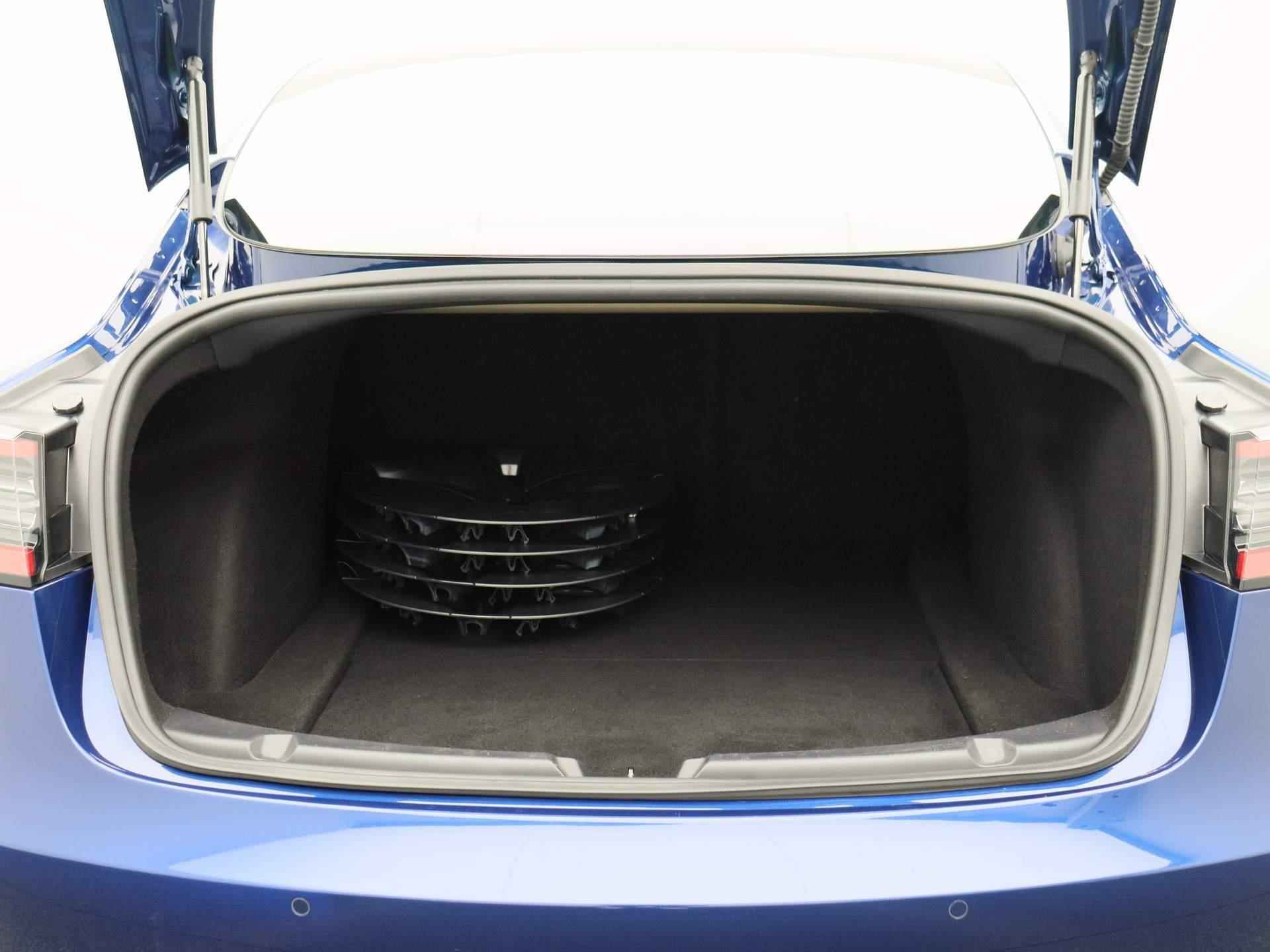 Tesla Model 3 Long Range 75 kWh 350pk | Leder | Stoelverwarming | Navigatie | Panoramadak | LMV | Parkeersensoren rondom | LED | Achteruitrijcamera | - 12/43