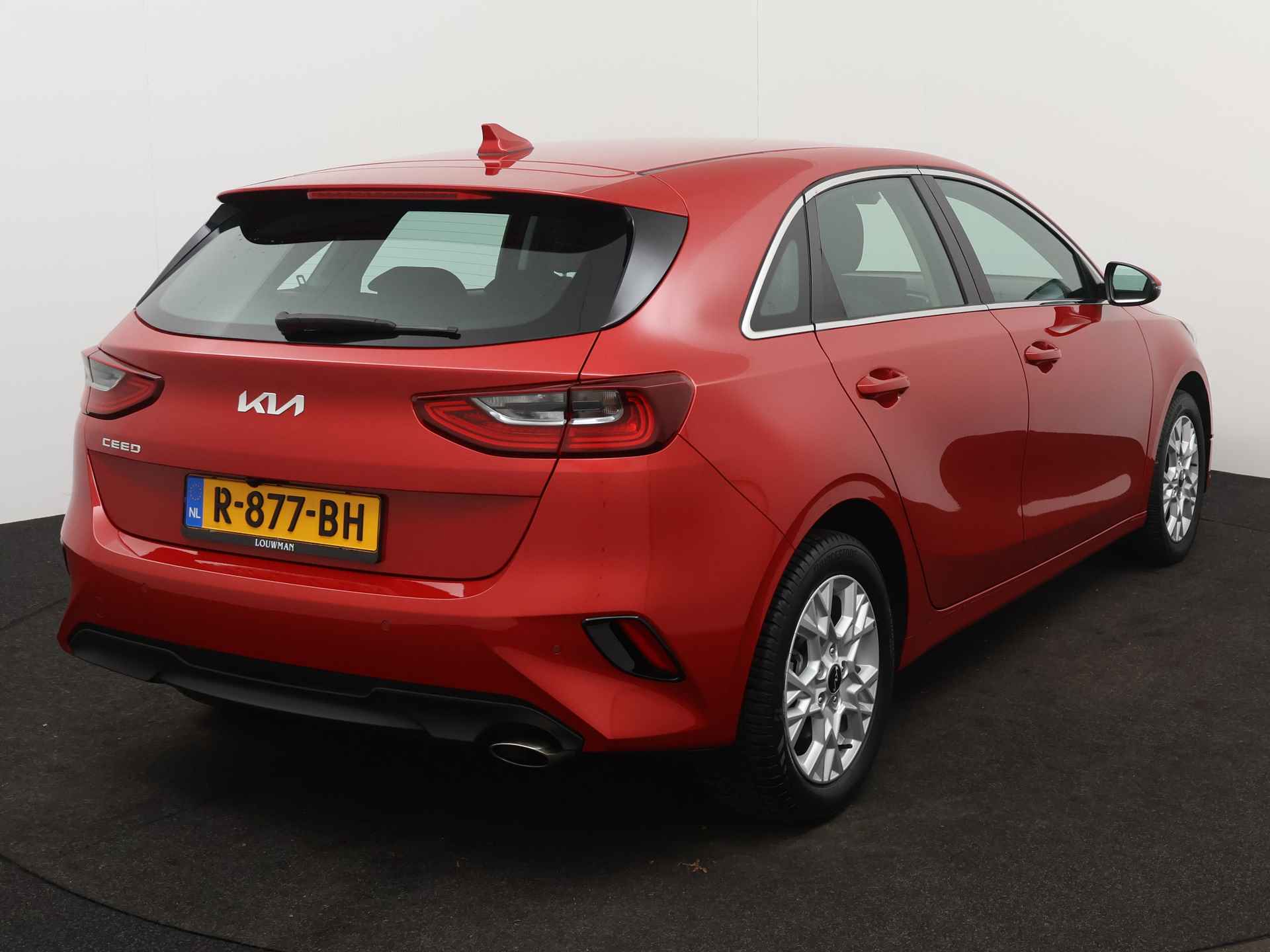 Kia Ceed 1.0 T-GDi DynamicLine | Navigatie | Achteruitrijcamera | Apple Carplay/Android Auto | Inclusief 24 Maanden BOVAG Garantie - 18/43