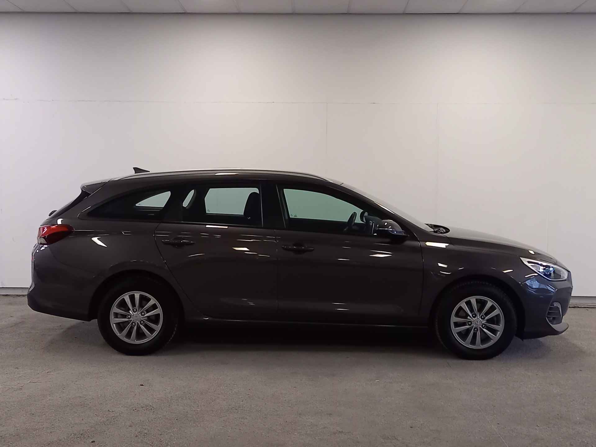 Hyundai i30 Wagon 1.0 T-GDI Comfort ruime stationwagen! - 25/41