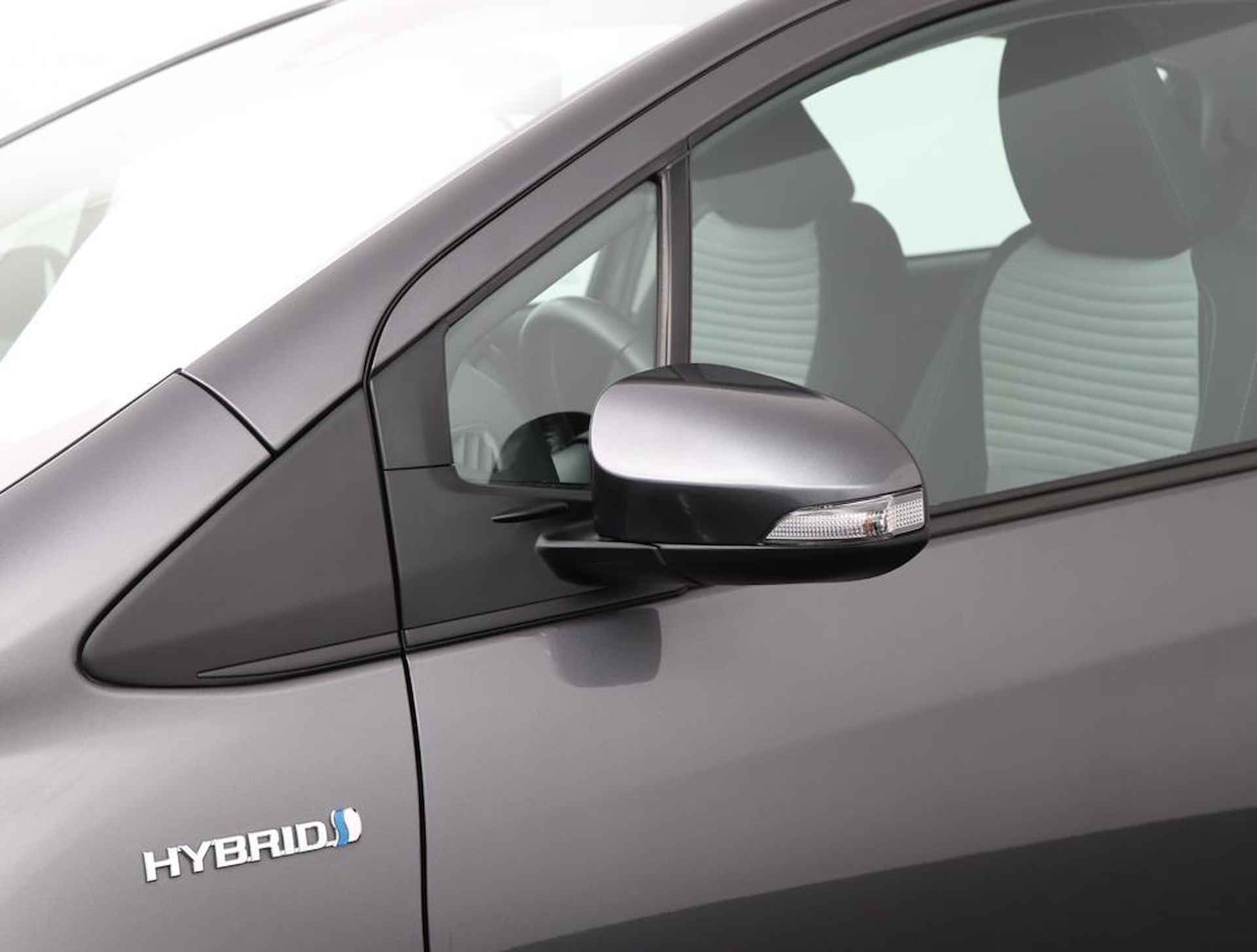 Toyota Yaris 1.5 Hybrid Design | Parkeercamera | Navigatie | Climate control | Cruise control | - 36/54